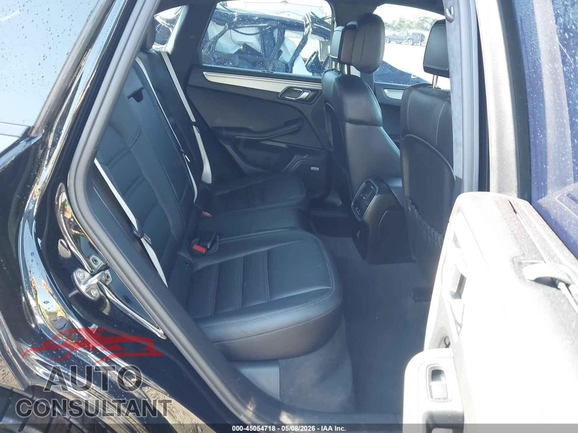 PORSCHE MACAN 2021 - WP1AF2A52MLB60358
