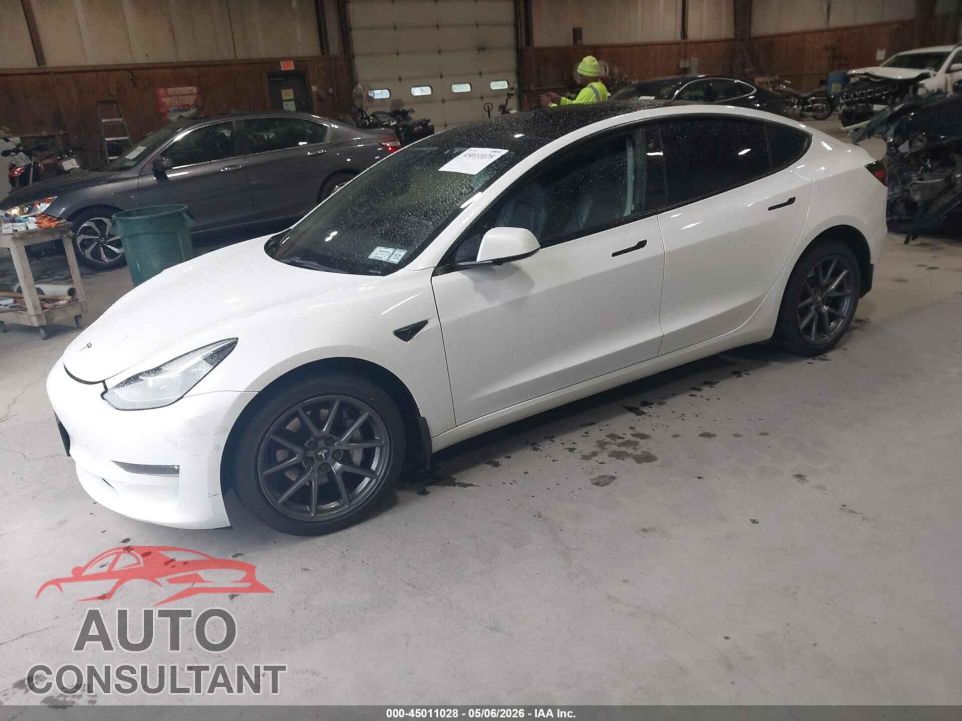 TESLA MODEL 3 2022 - 5YJ3E1EB2NF106571