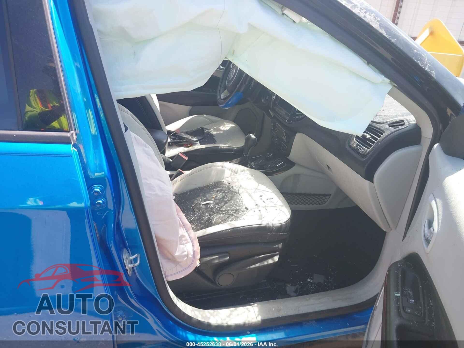 JEEP NEW COMPASS 2017 - 3C4NJDCB2HT627806