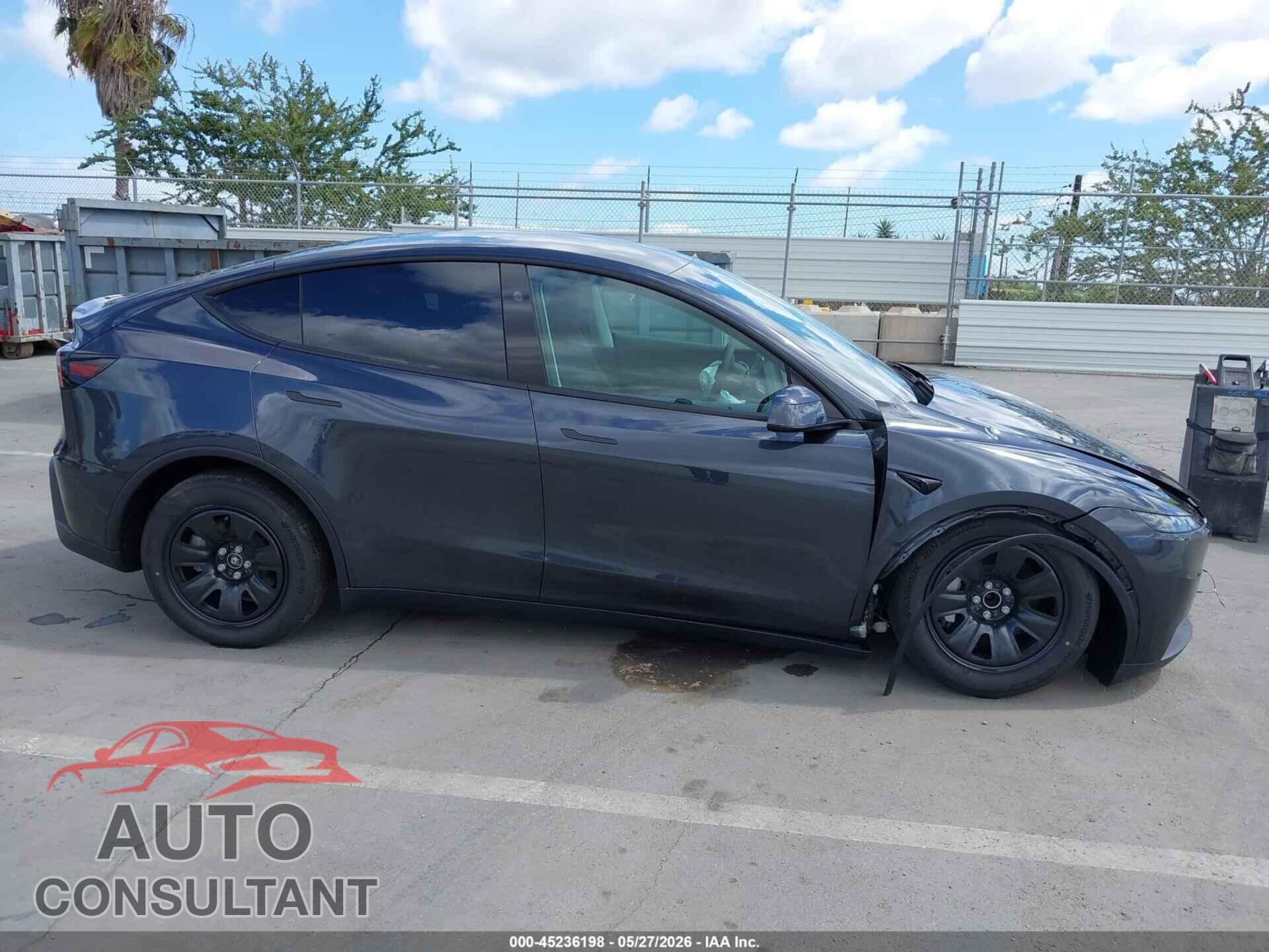 TESLA MODEL Y 2026 - 7SAYGDED3TA696117