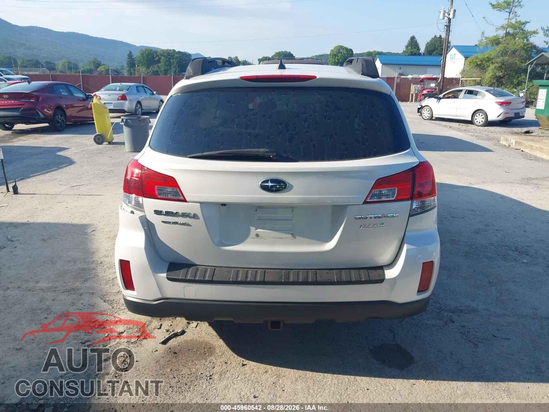SUBARU OUTBACK 2014 - 4S4BRBLC0E3221325