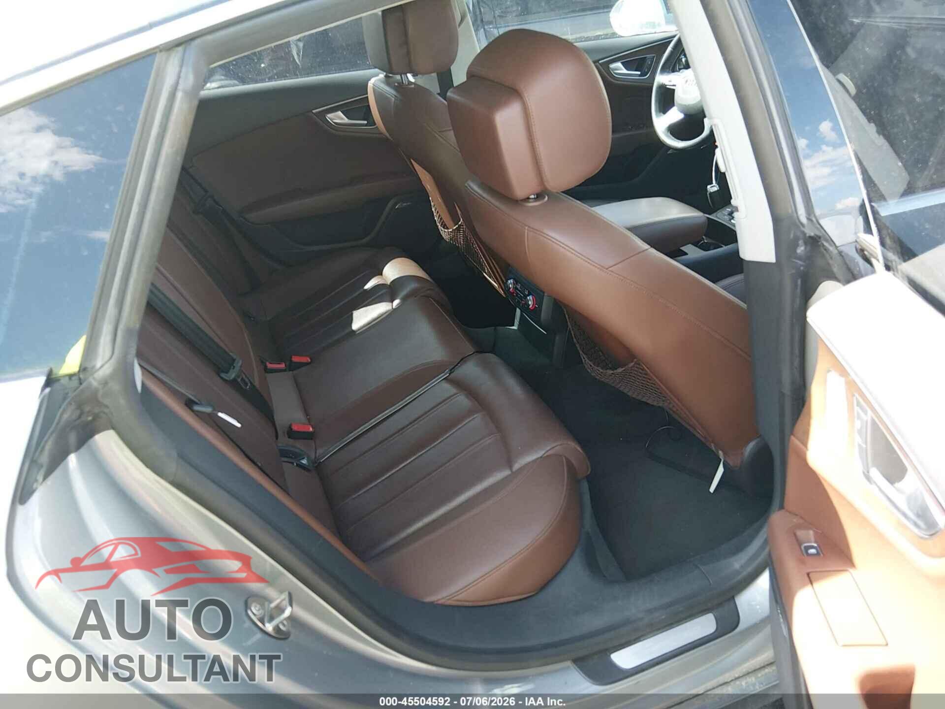 AUDI A7 2014 - WAU2GAFC0EN021448