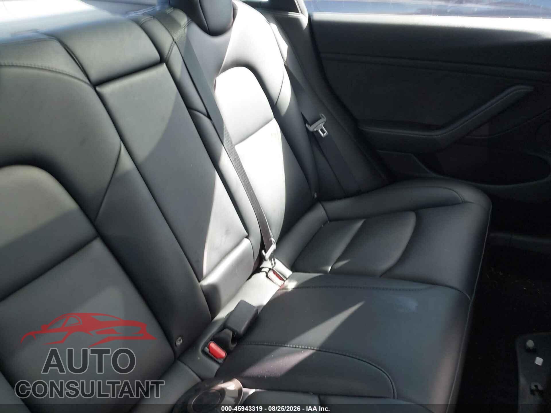 TESLA MODEL 3 2023 - 5YJ3E1EA7PF438340