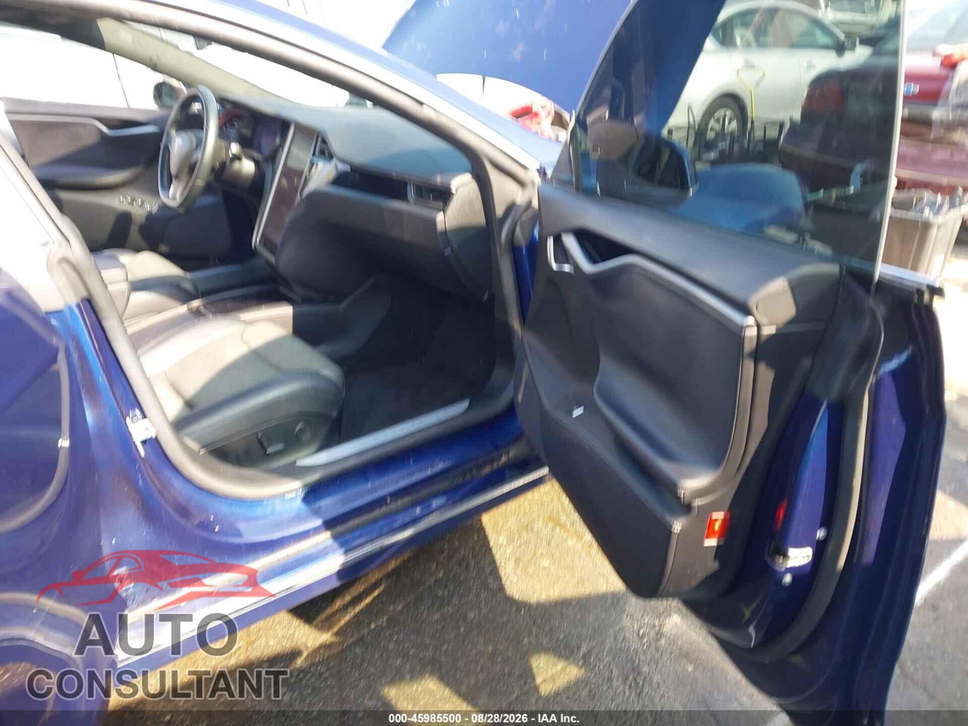 TESLA MODEL S 2018 - 5YJSA1E21JF282643
