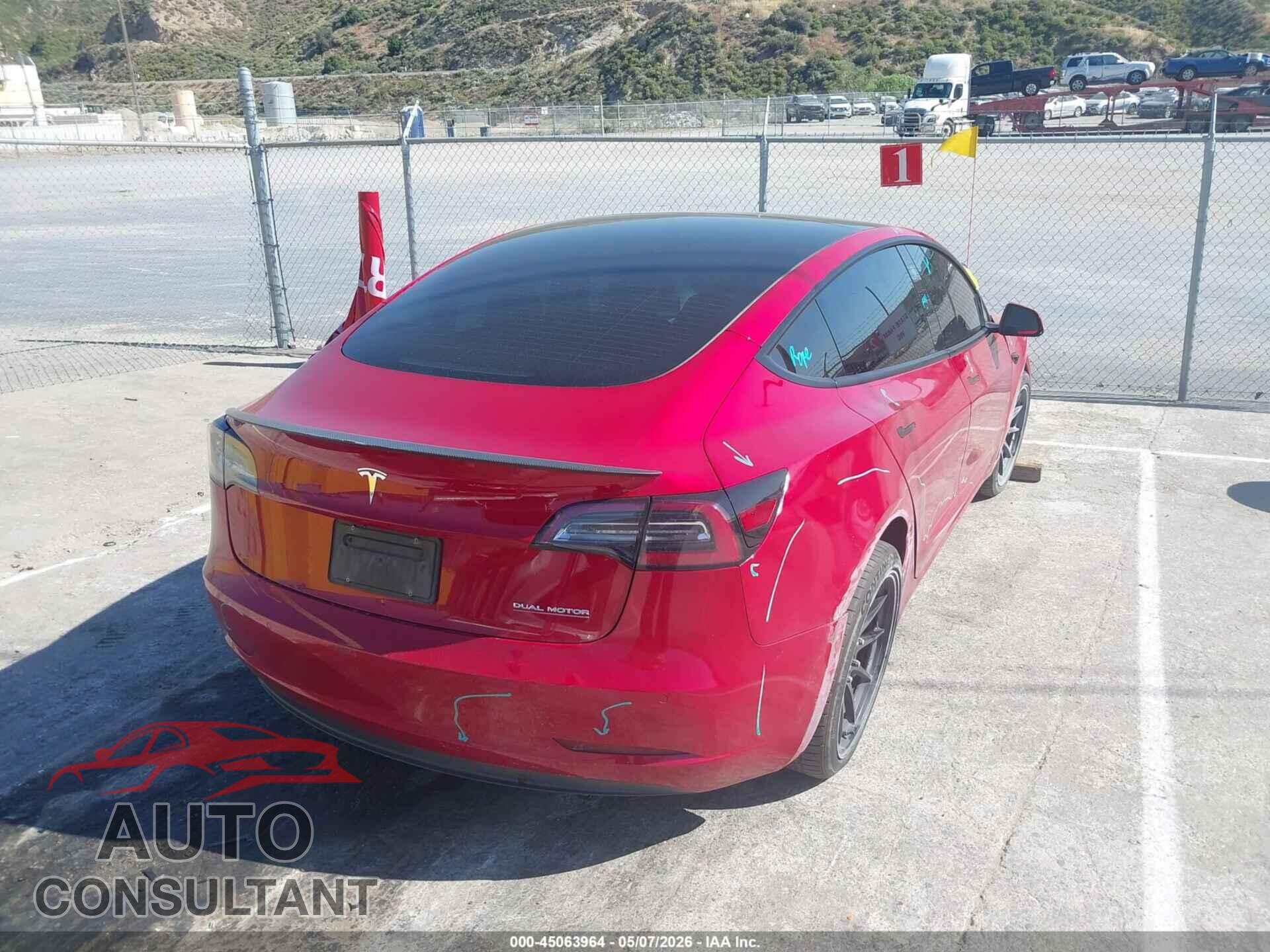TESLA MODEL 3 2021 - 5YJ3E1EC0MF078521