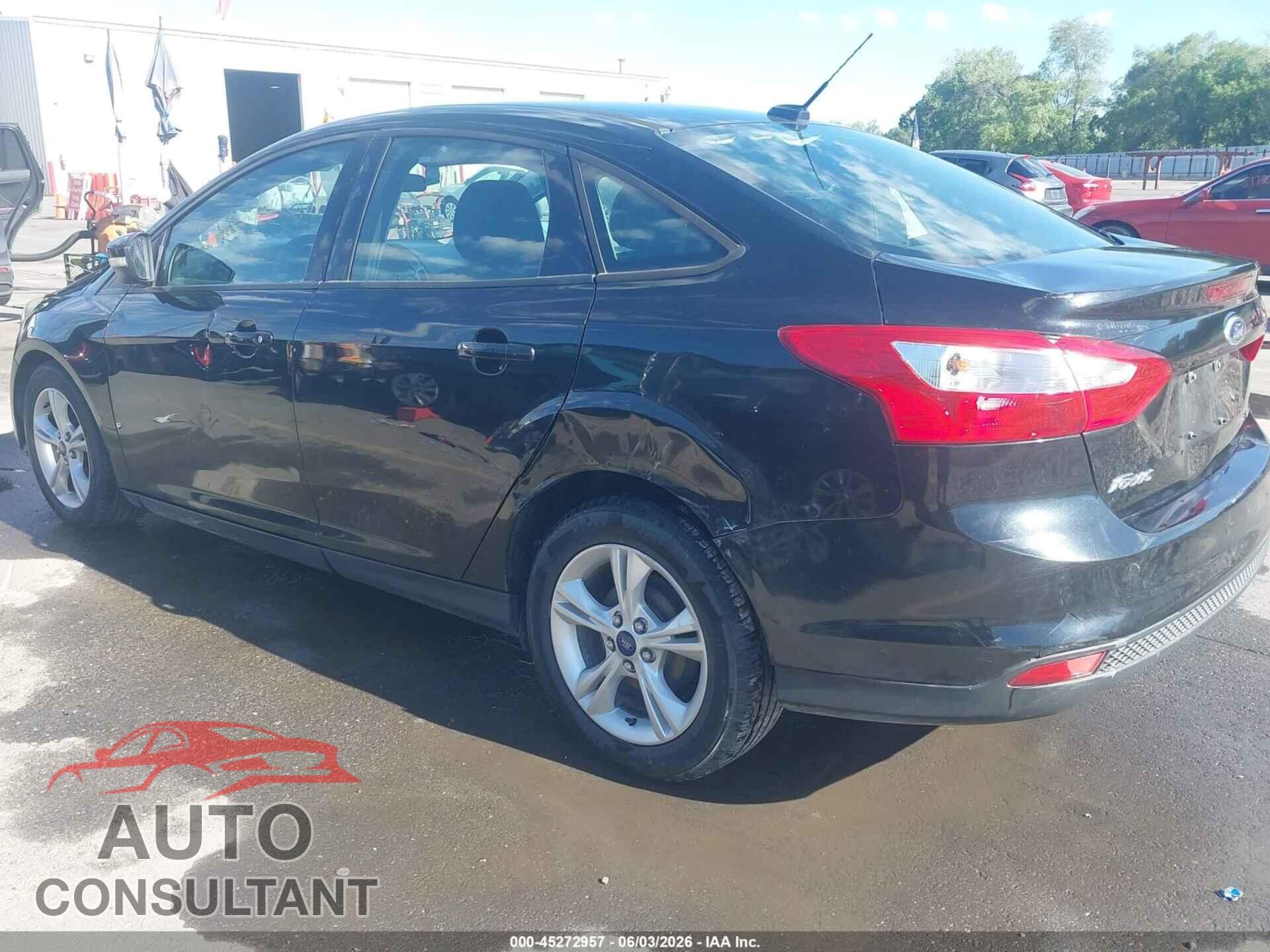 FORD FOCUS 2014 - 1FADP3F24EL453217