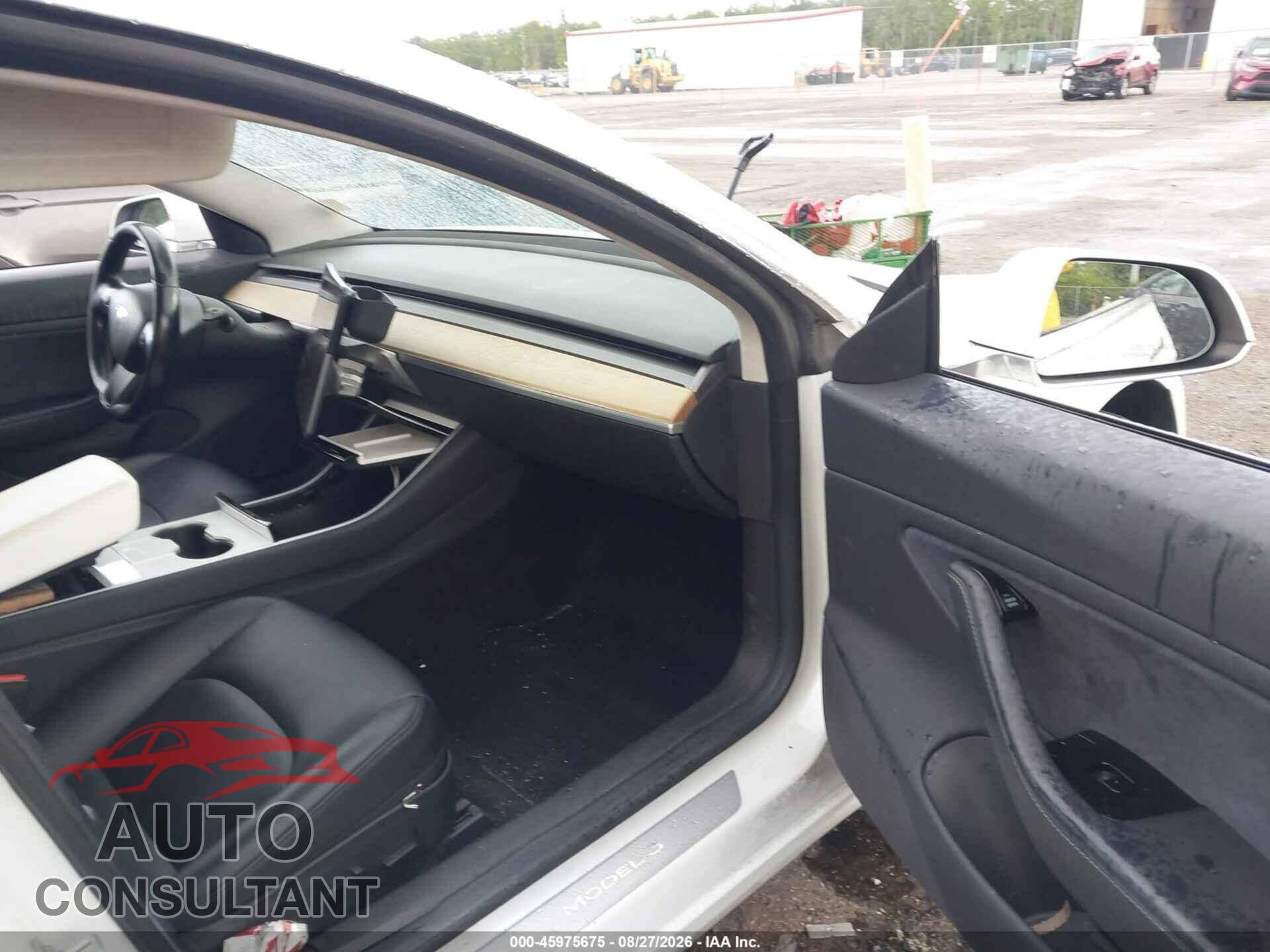 TESLA MODEL 3 2017 - 5YJ3E1EA8HF002629
