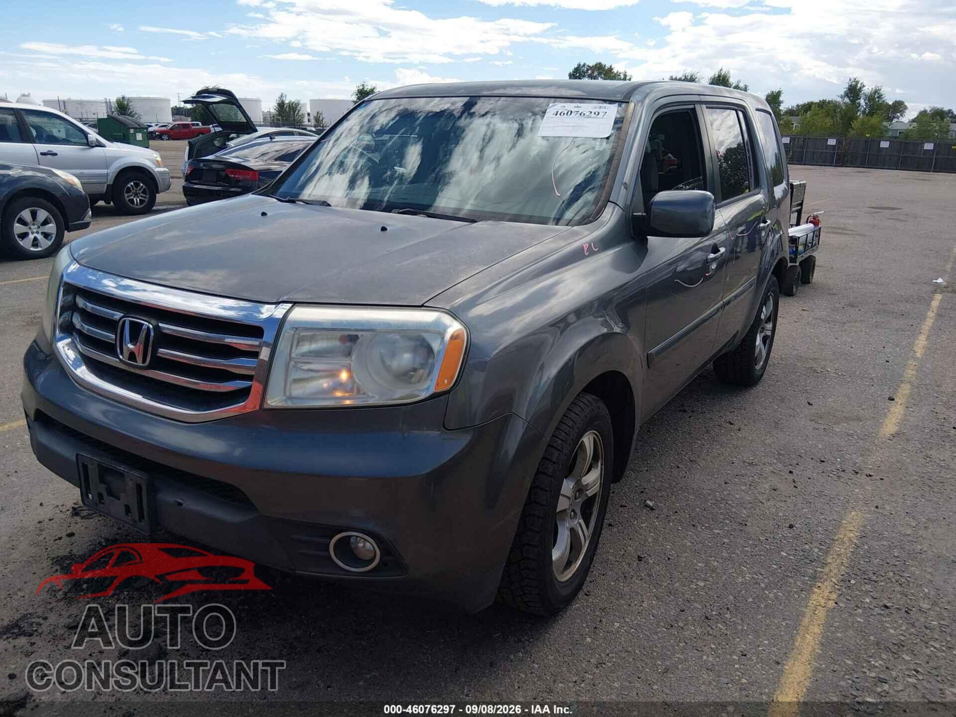 HONDA PILOT 2013 - 5FNYF4H47DB074183