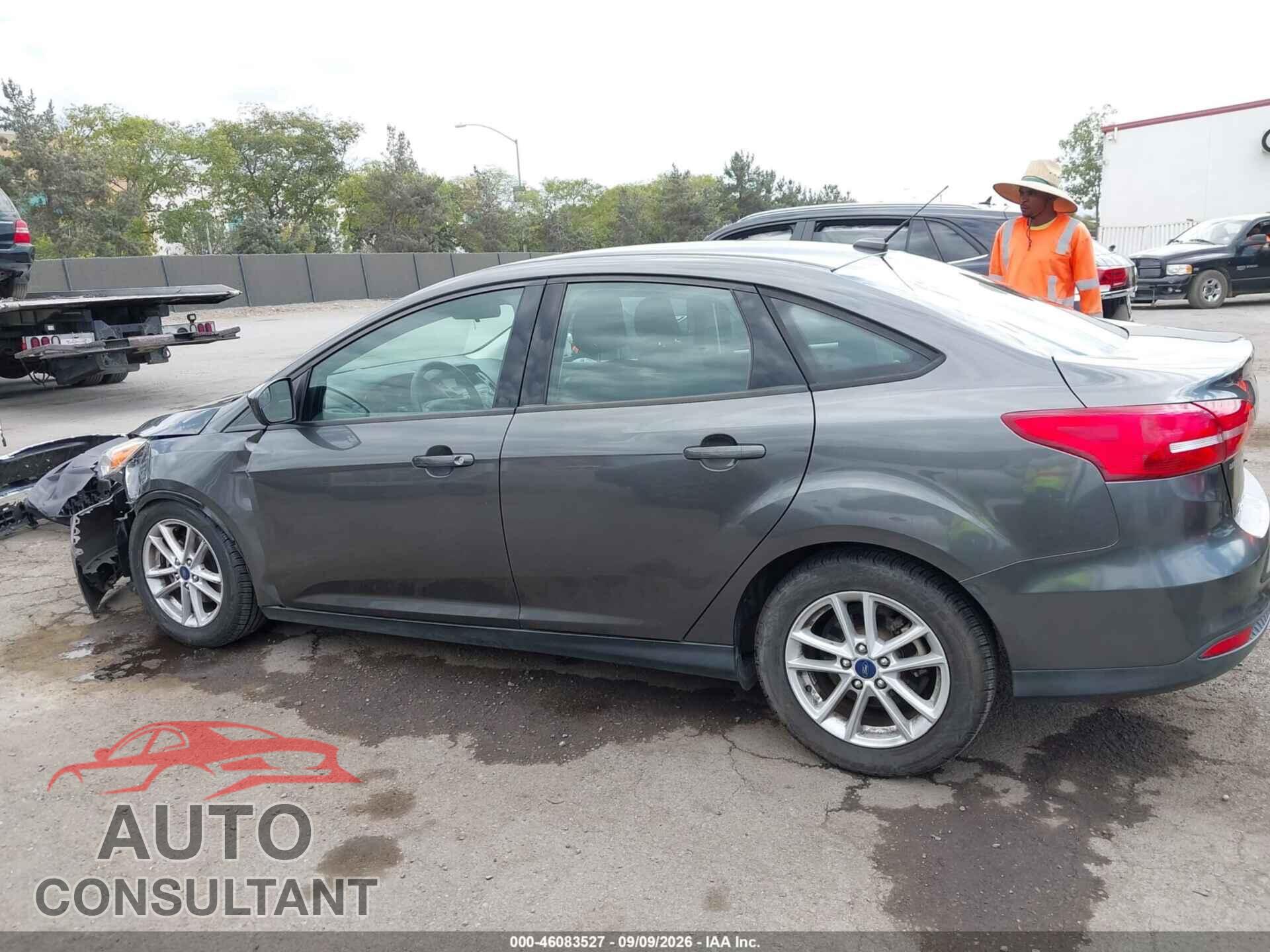 FORD FOCUS 2018 - 1FADP3FE8JL246320