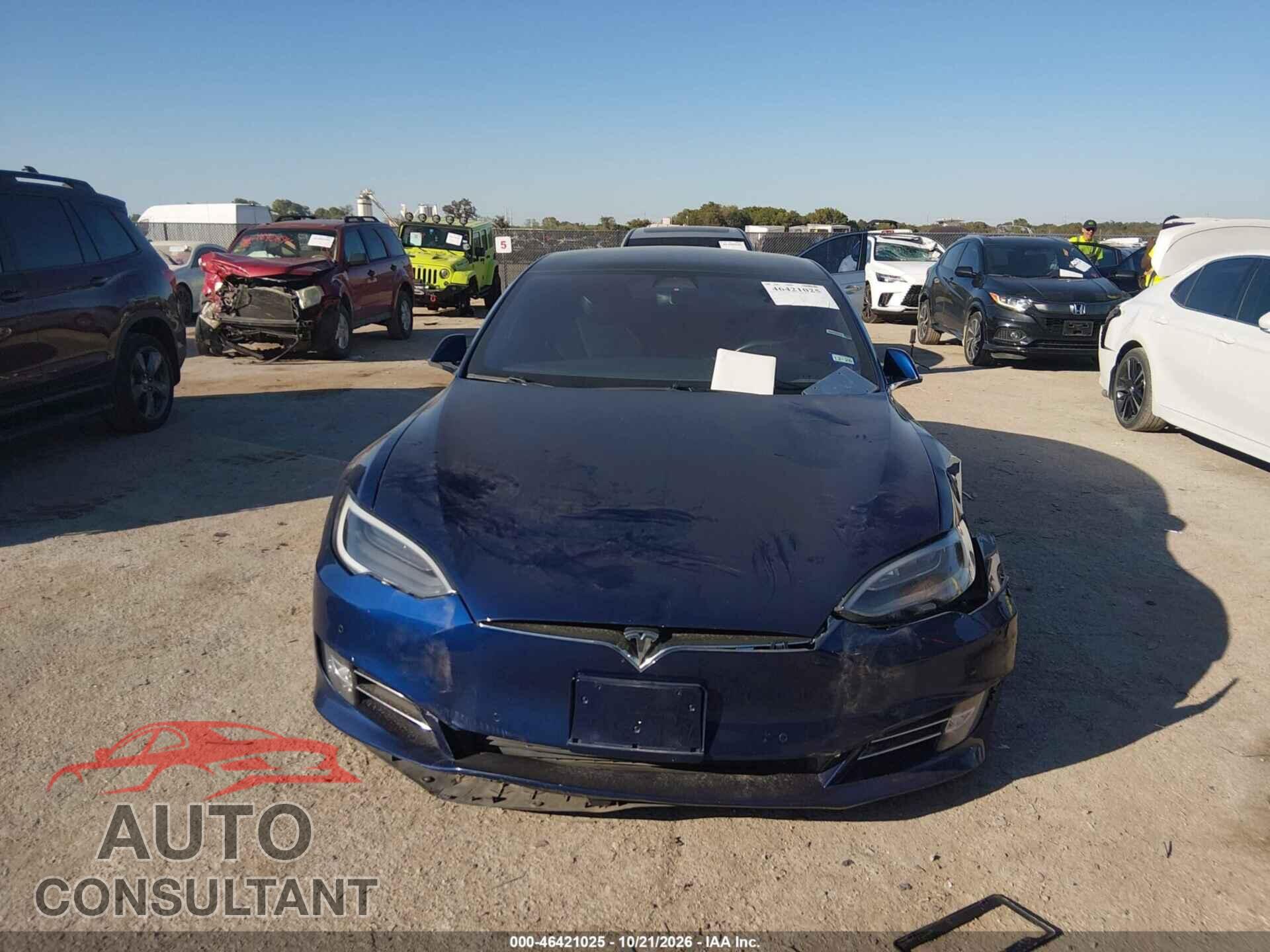 TESLA MODEL S 2017 - 5YJSA1E2XHF216179