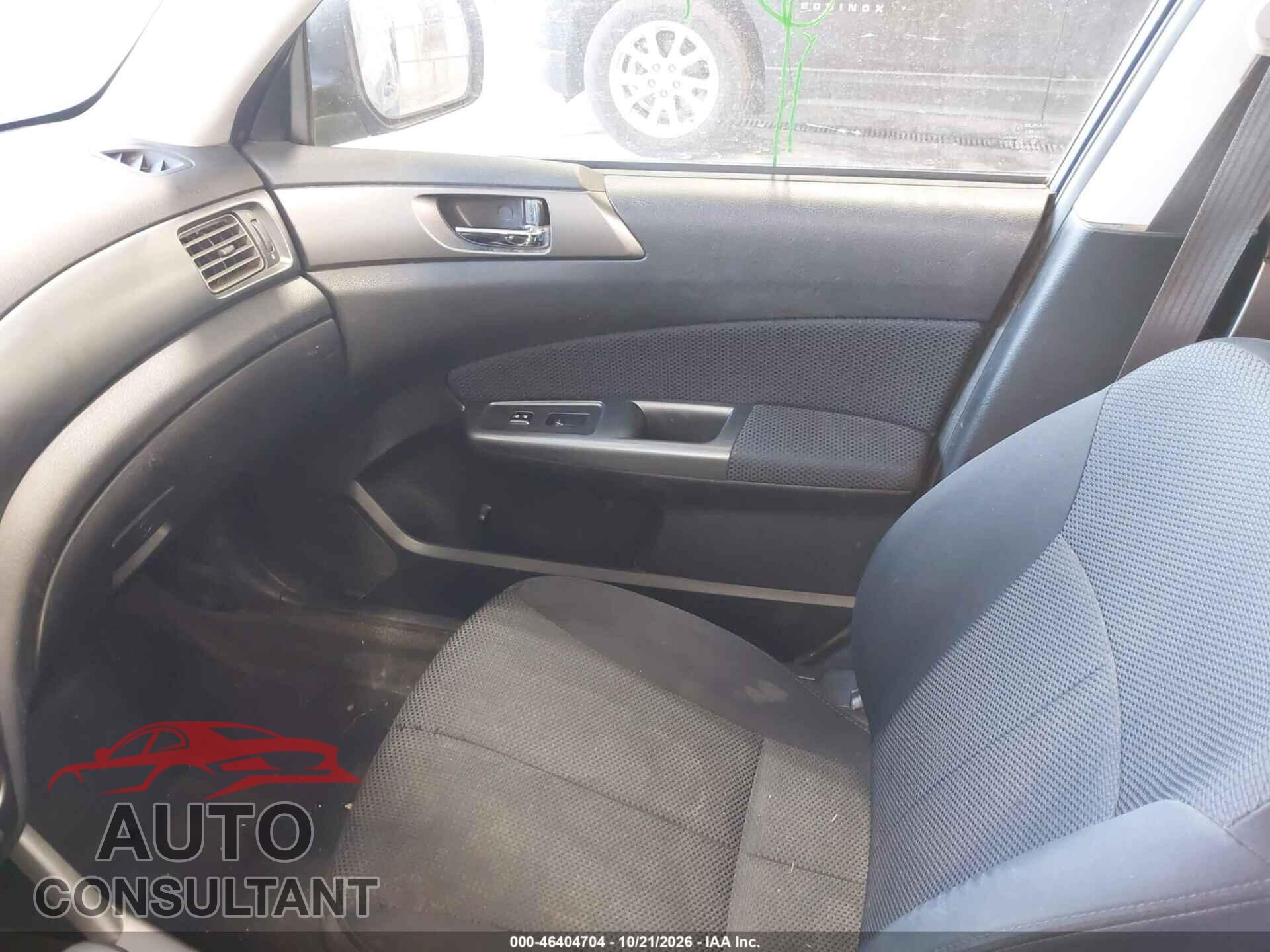 SUBARU FORESTER 2011 - JF2SHBDC6BH703240
