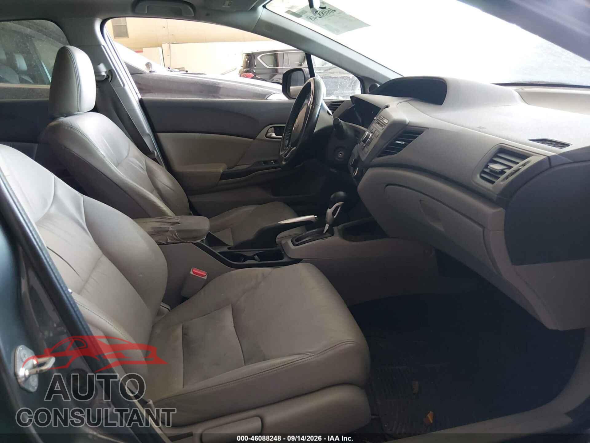 HONDA CIVIC 2012 - 2HGFB2F92CH331413
