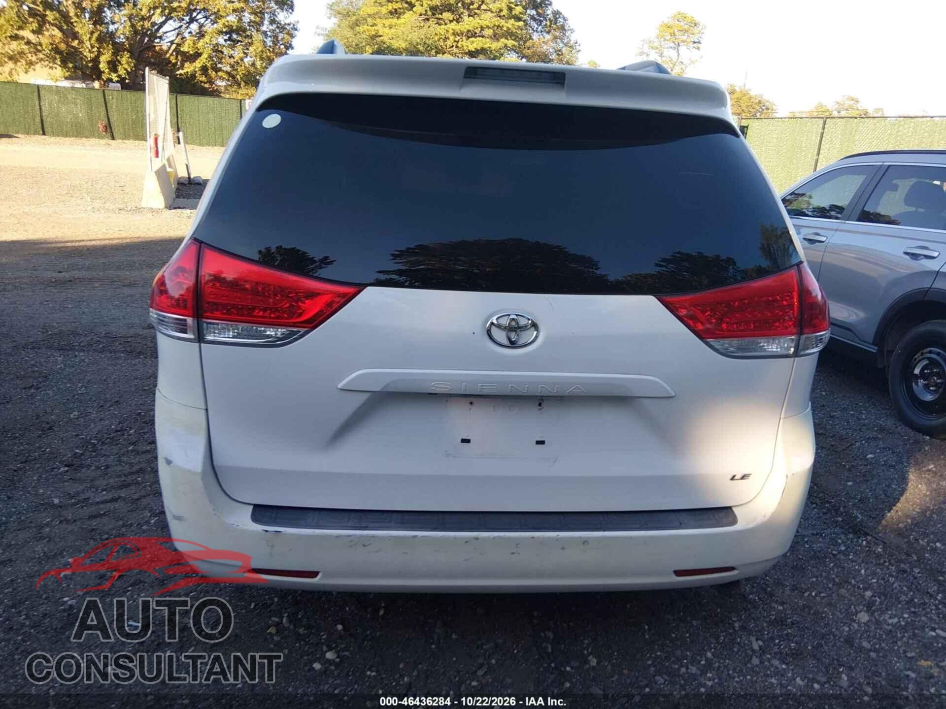 TOYOTA SIENNA 2012 - 5TDKK3DC5CS242583