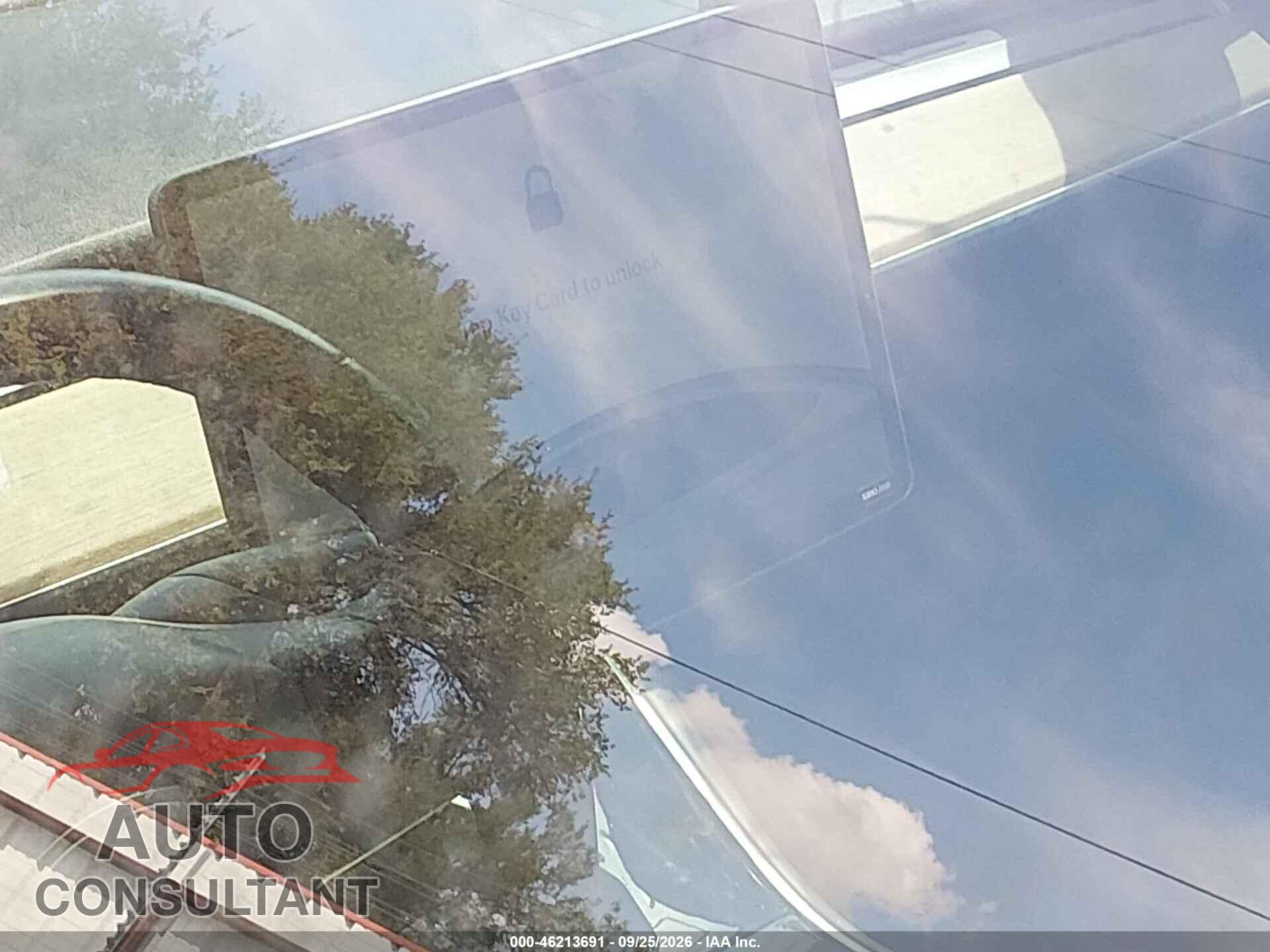 TESLA MODELO 3 2018 - 5YJ3E1EA8JF040061