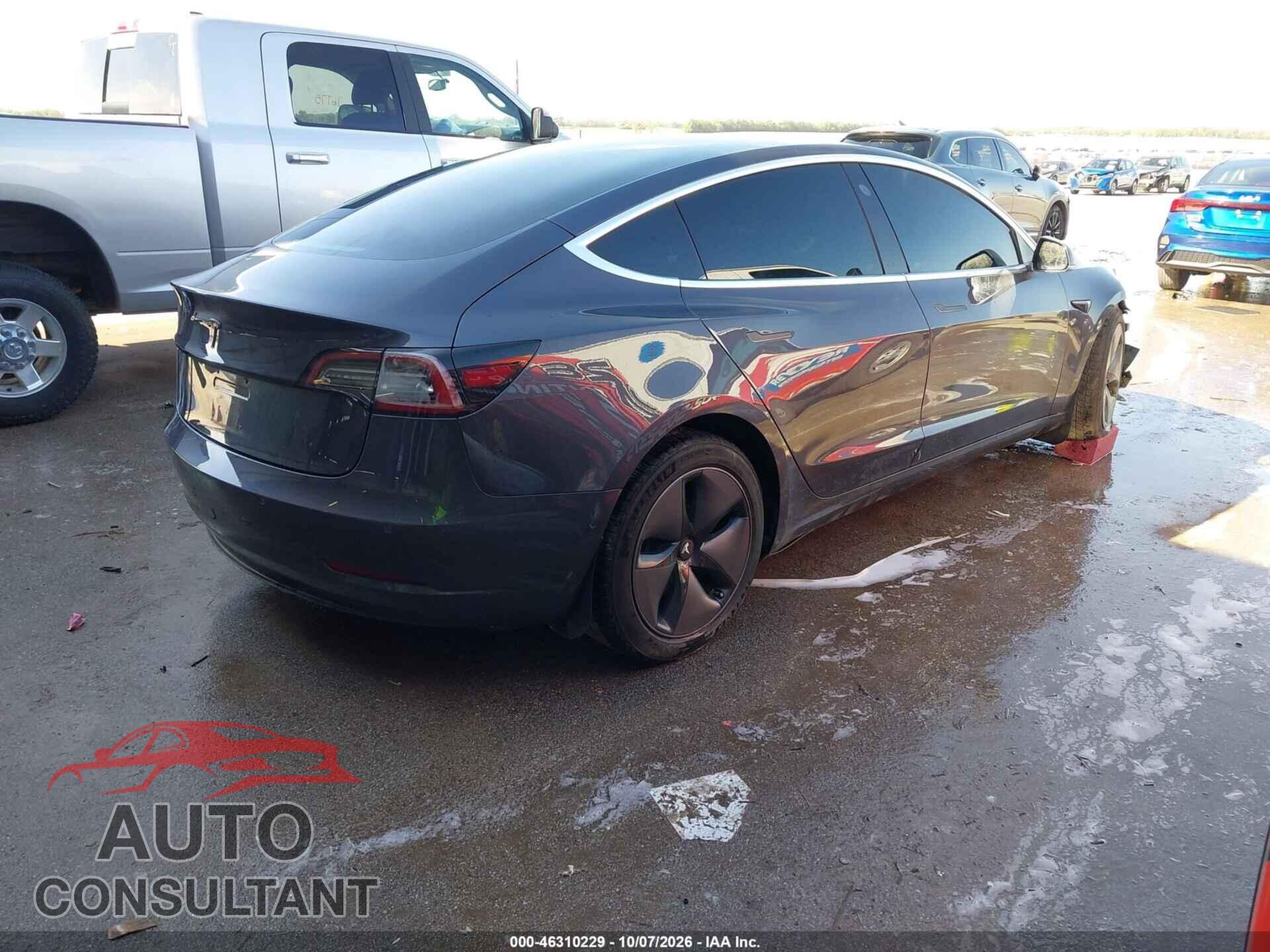 TESLA MODEL 3 2018 - 5YJ3E1EB5JF126887