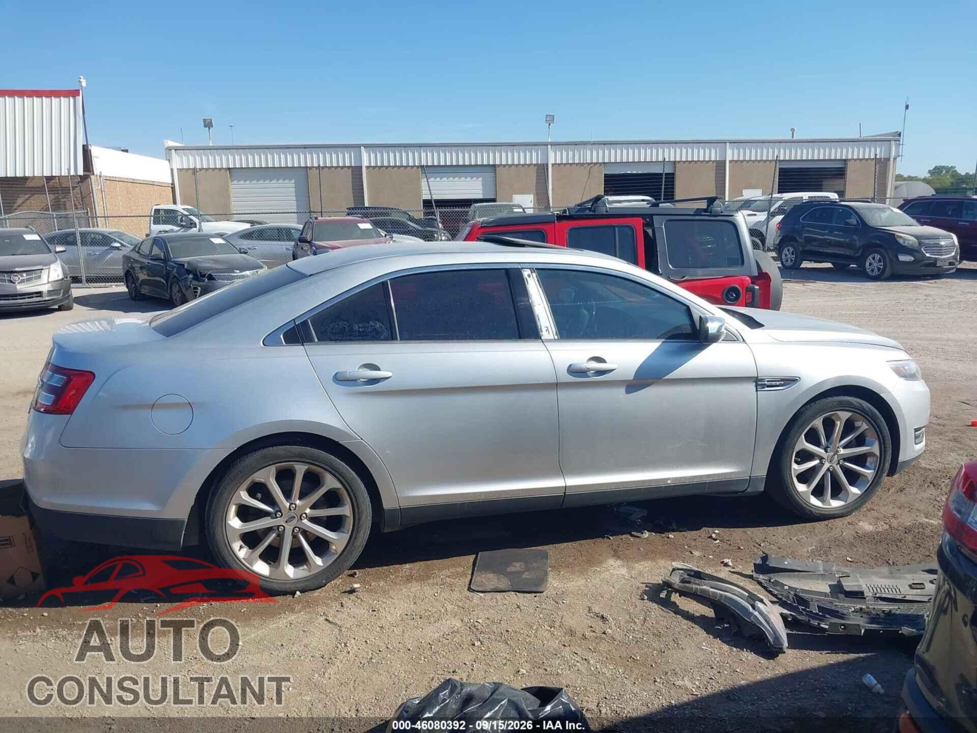 FORD TAURUS 2016 - 1FAHP2F81GG144560