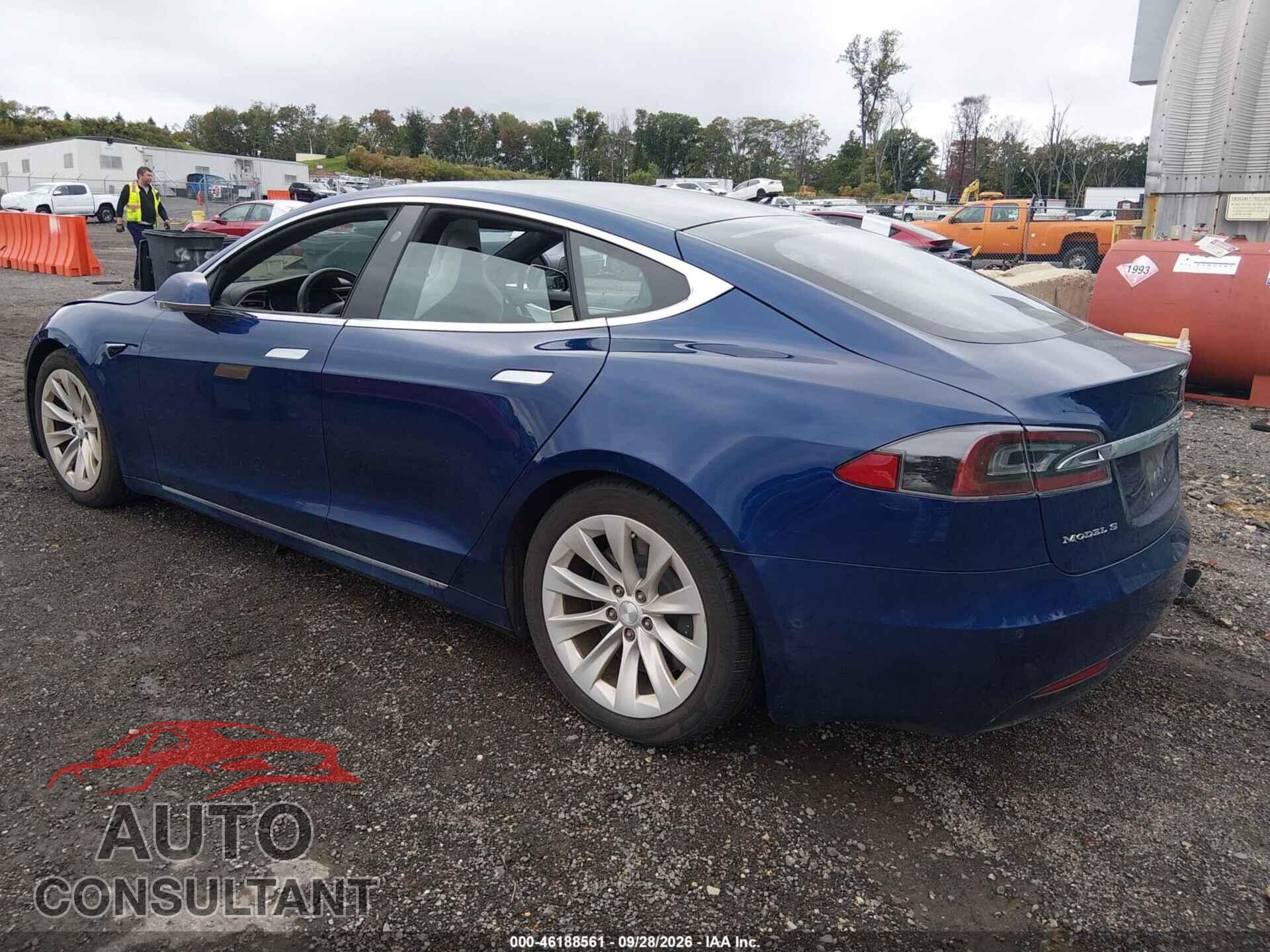 TESLA MODEL S 2017 - 5YJSA1E29HF228677