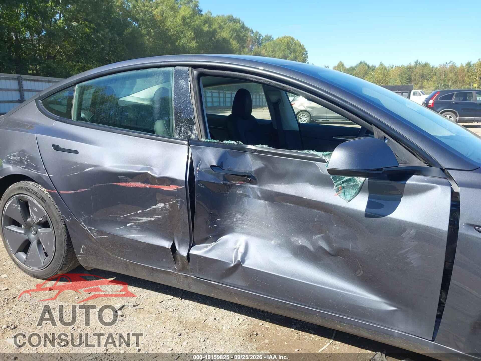 TESLA MODEL 3 2023 - 5YJ3E1EA3PF671745