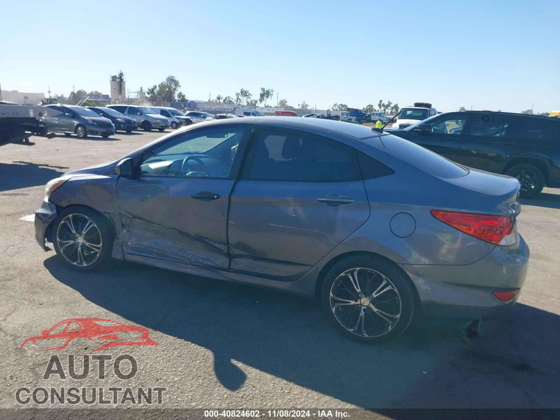 HYUNDAI ACCENT 2013 - KMHCT4AE4DU558563