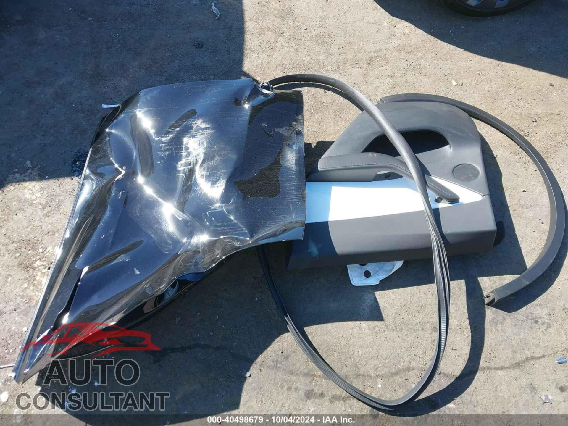 TESLA MODEL Y 2021 - 5YJYGDEF2MF097986