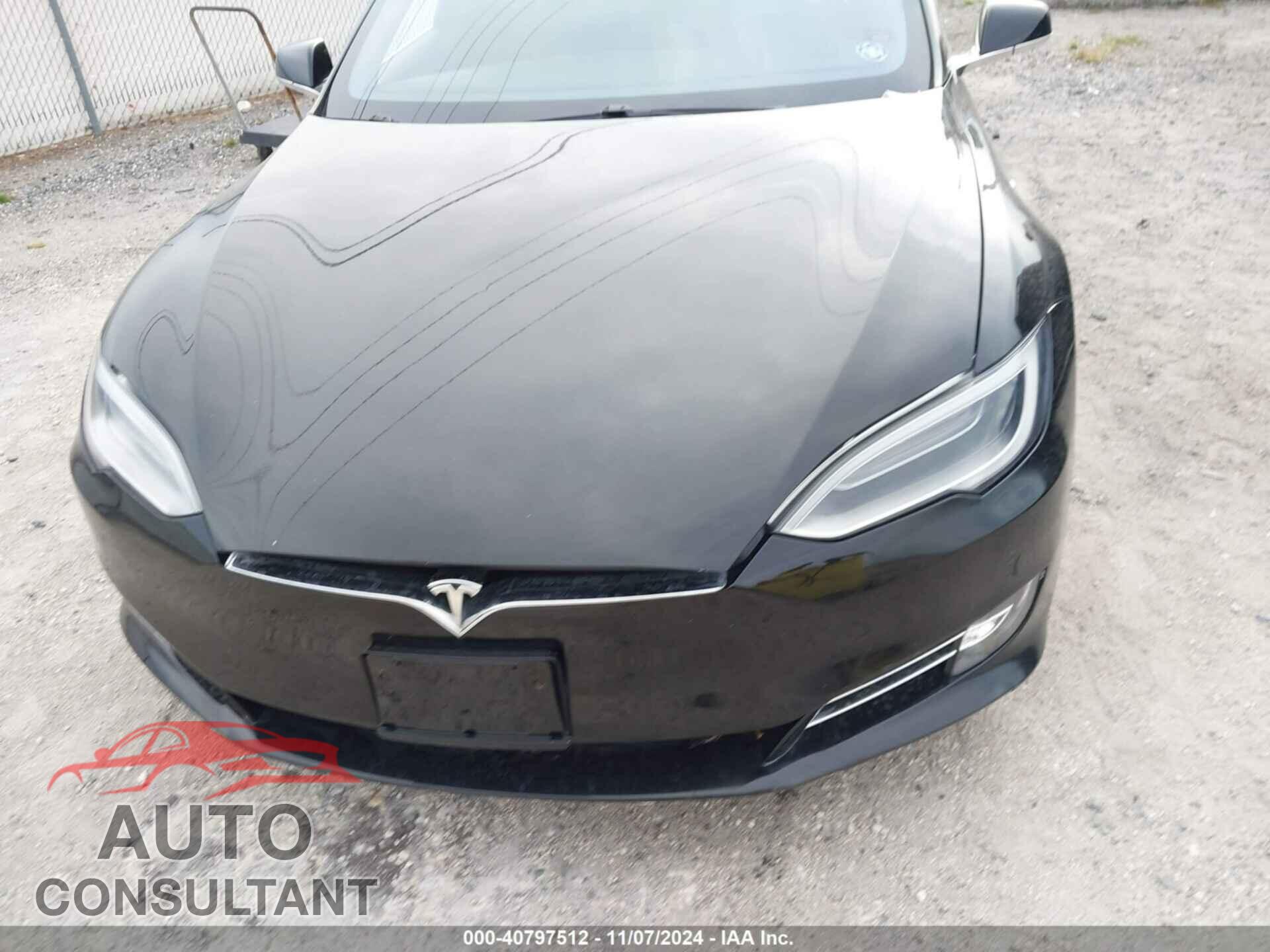TESLA MODEL S 2018 - 5YJSA1E43JF270317