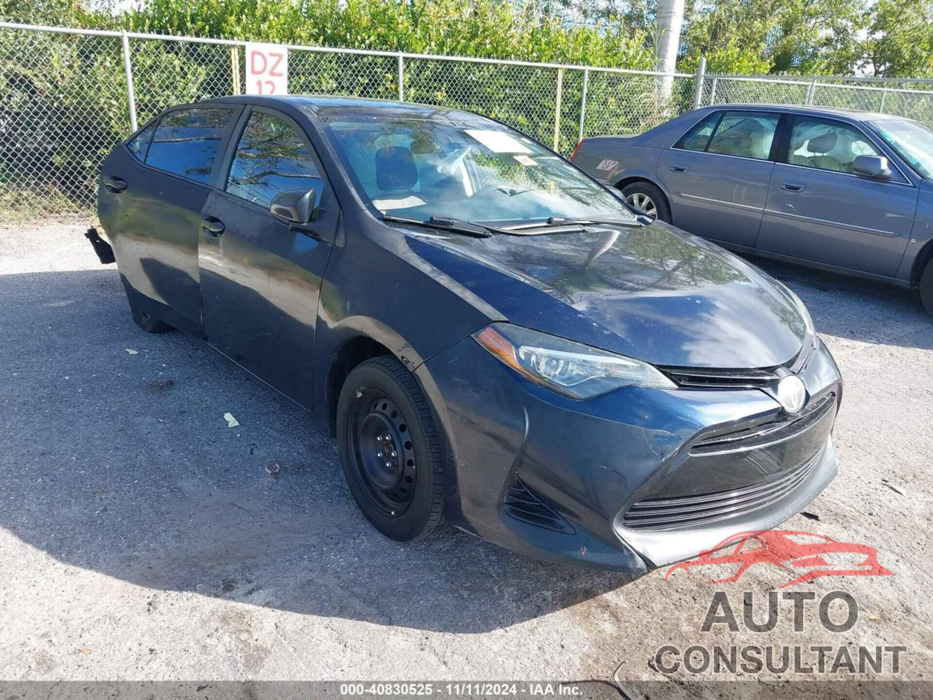 TOYOTA COROLLA 2018 - 5YFBURHE3JP851587