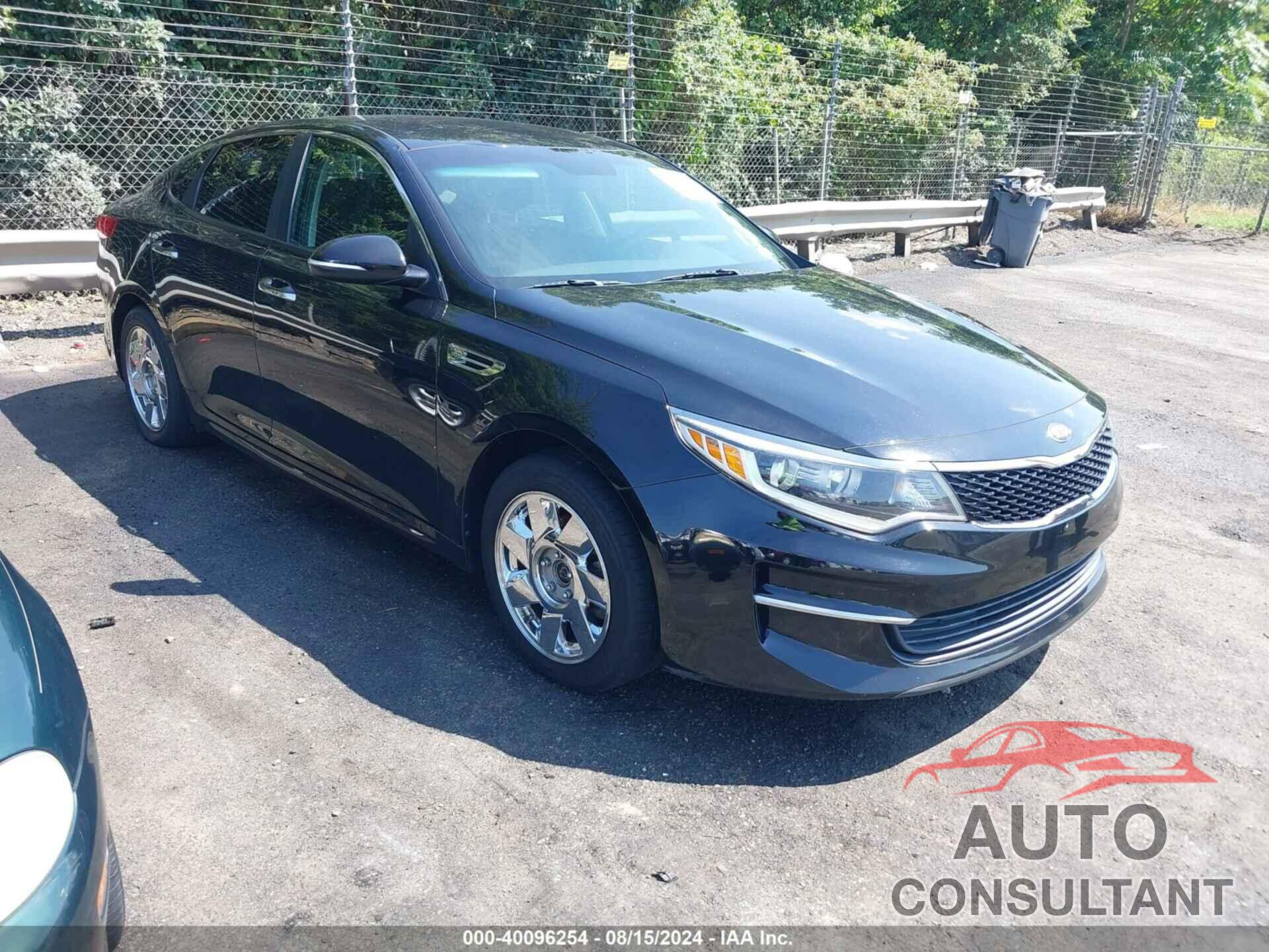 KIA OPTIMA 2017 - 5XXGT4L35HG123886