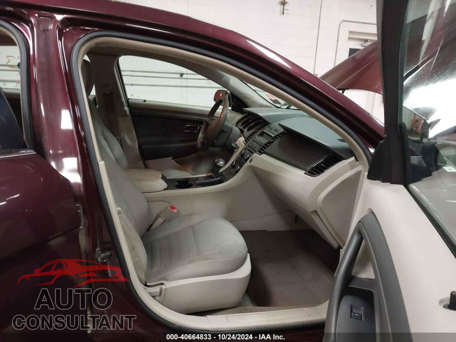 FORD TAURUS 2011 - 1FAHP2DW7BG115980