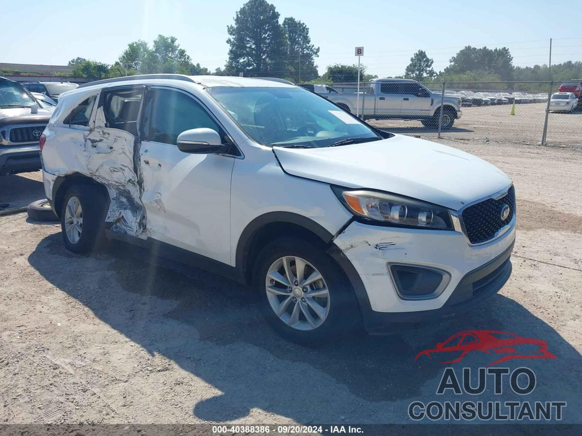 KIA SORENTO 2016 - 5XYPG4A33GG092557