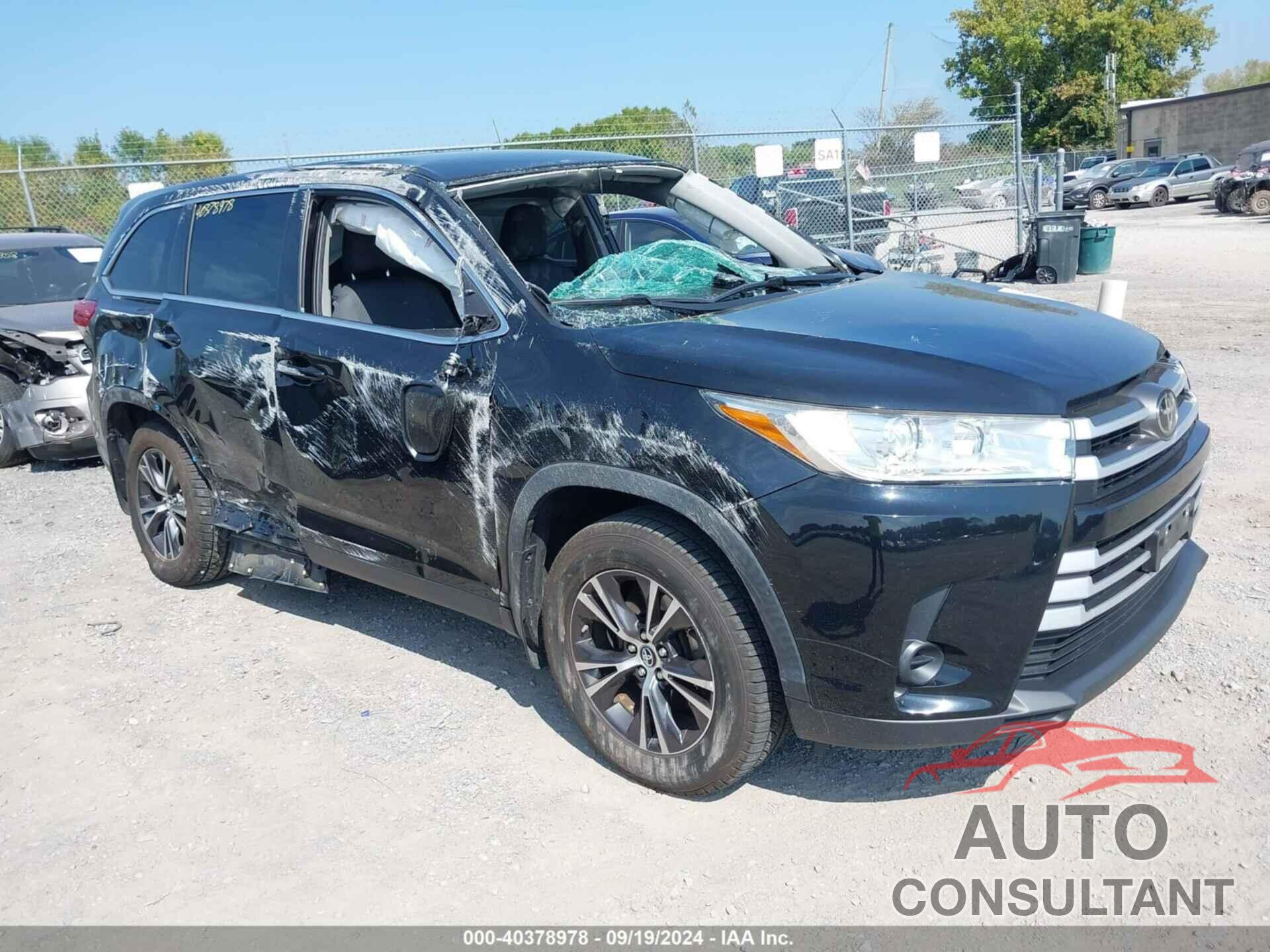 TOYOTA HIGHLANDER 2019 - 5TDBZRFH3KS713152