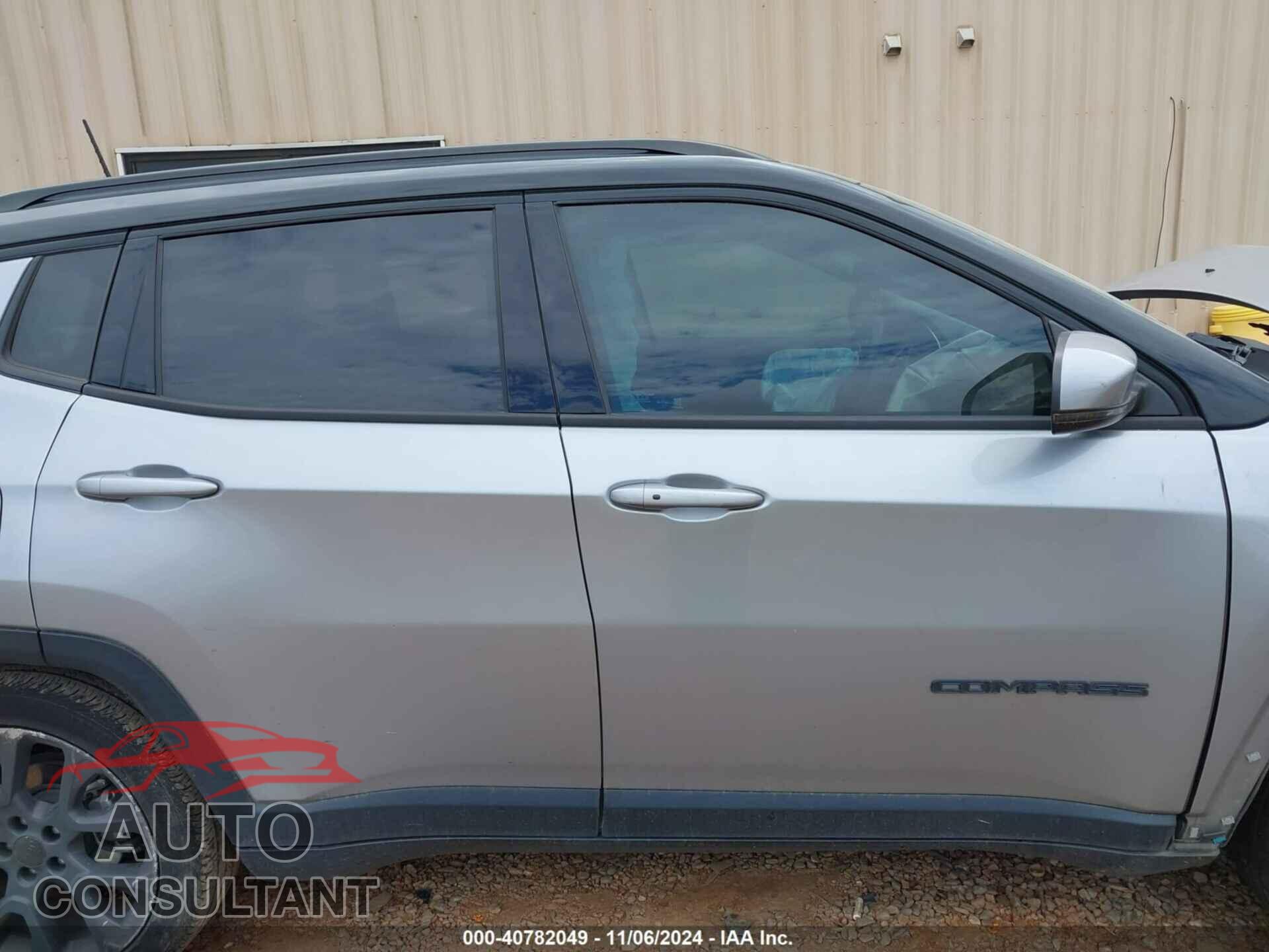 JEEP COMPASS 2019 - 3C4NJCCB4KT667564