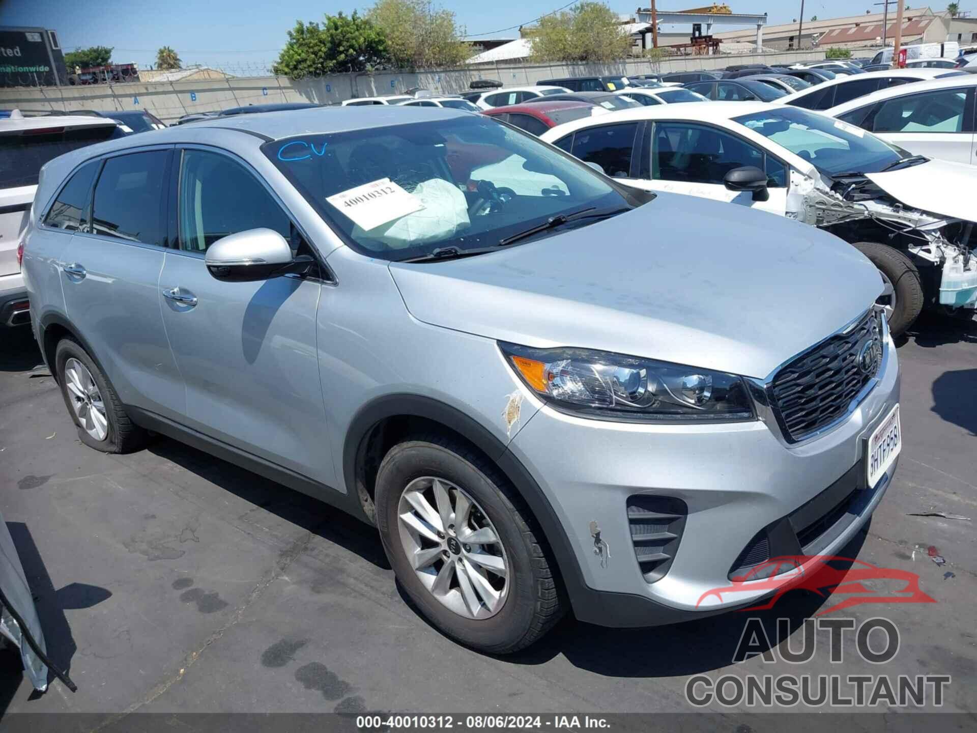 KIA SORENTO 2019 - 5XYPG4A39KG501735