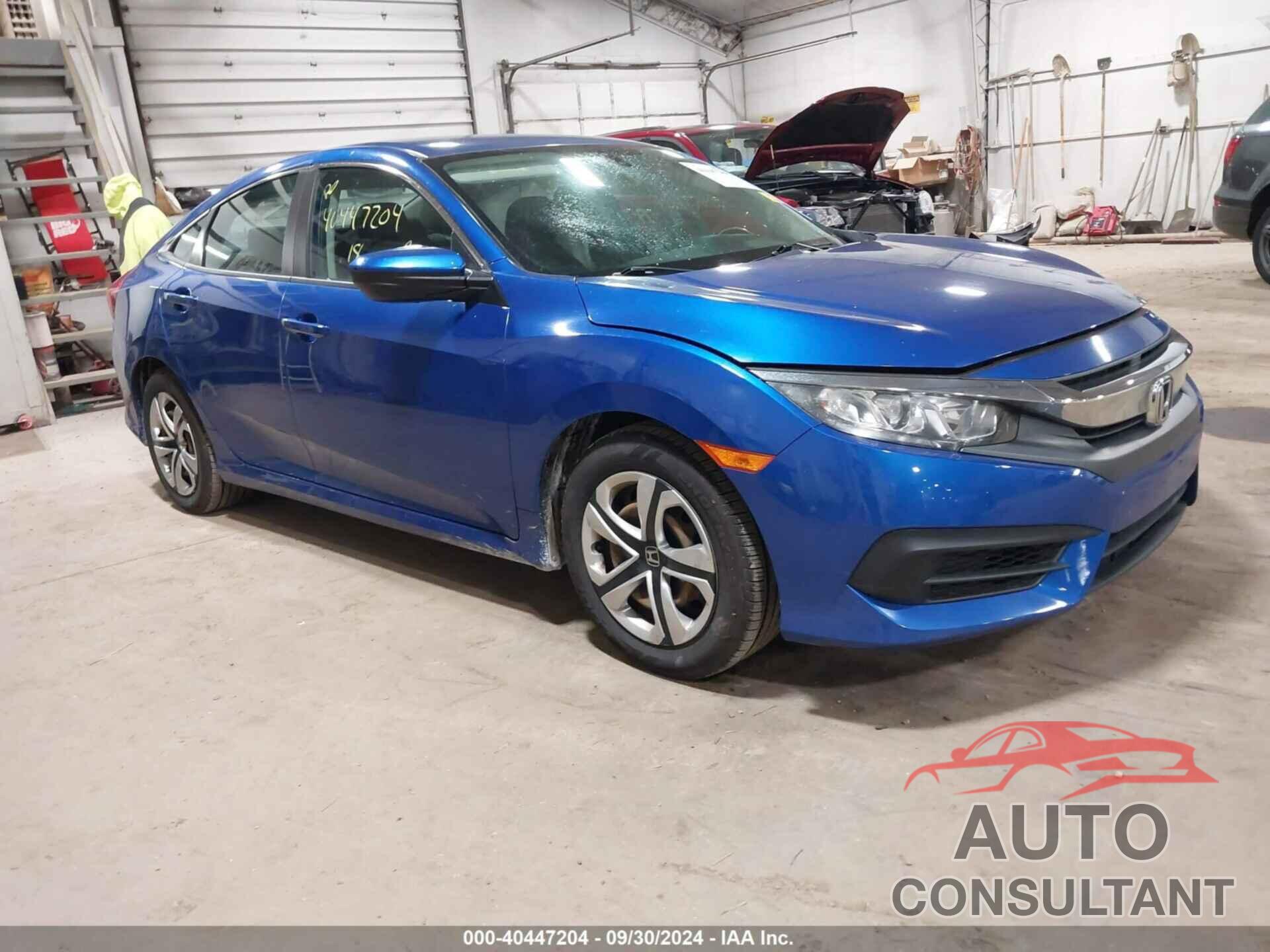 HONDA CIVIC 2018 - 2HGFC2F58JH501457