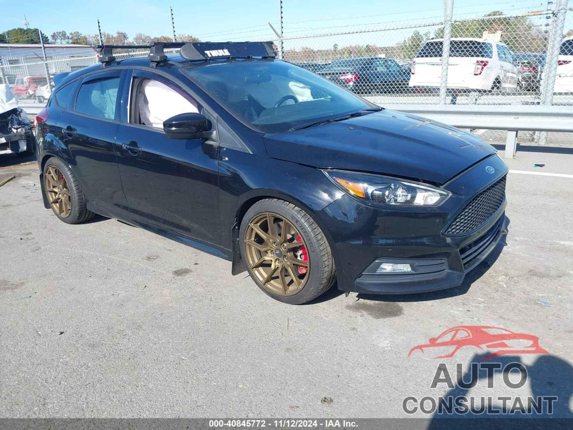 FORD FOCUS 2016 - 1FADP3L94GL296938