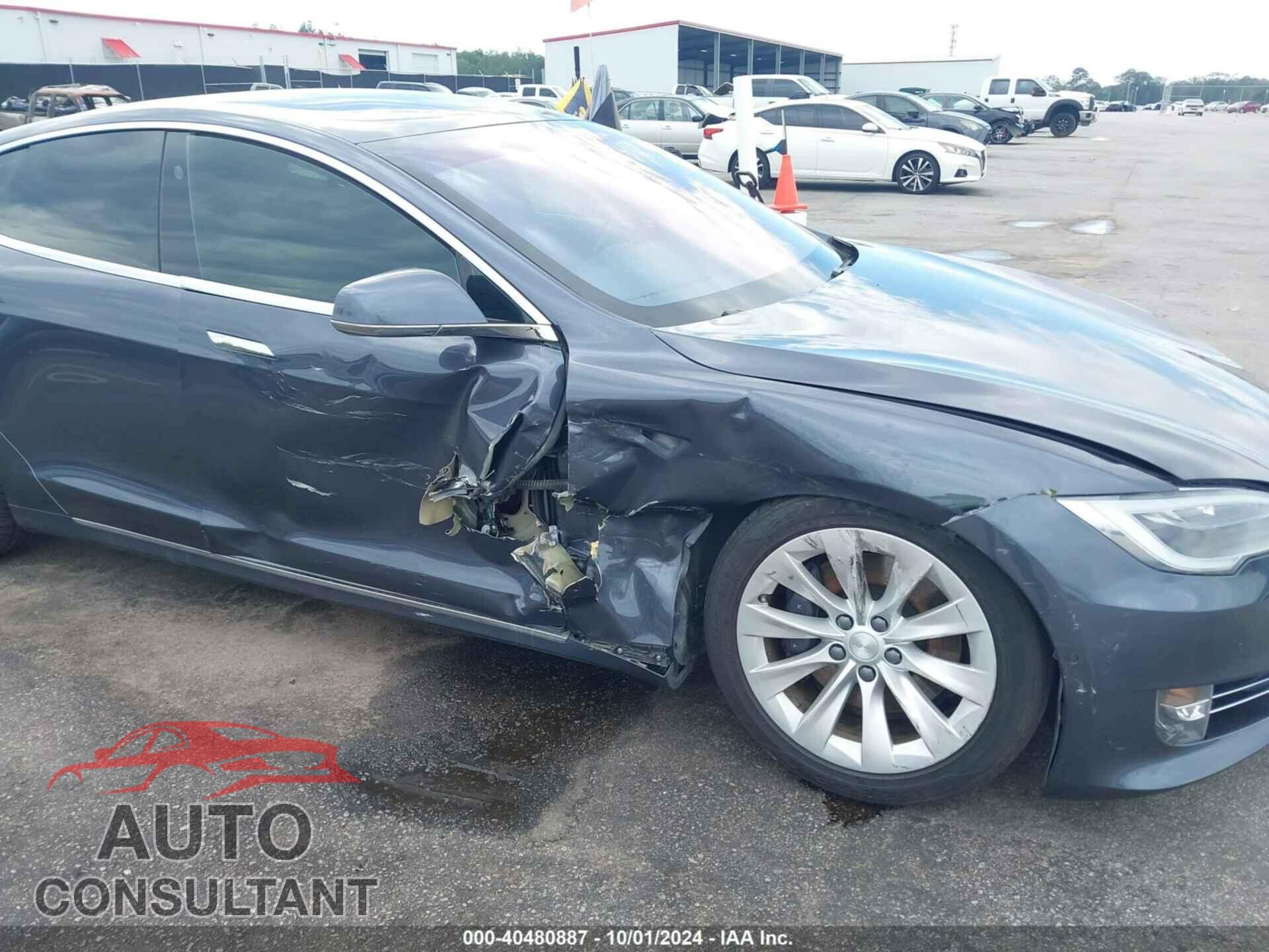 TESLA MODEL S 2017 - 5YJSA1E27HF230606