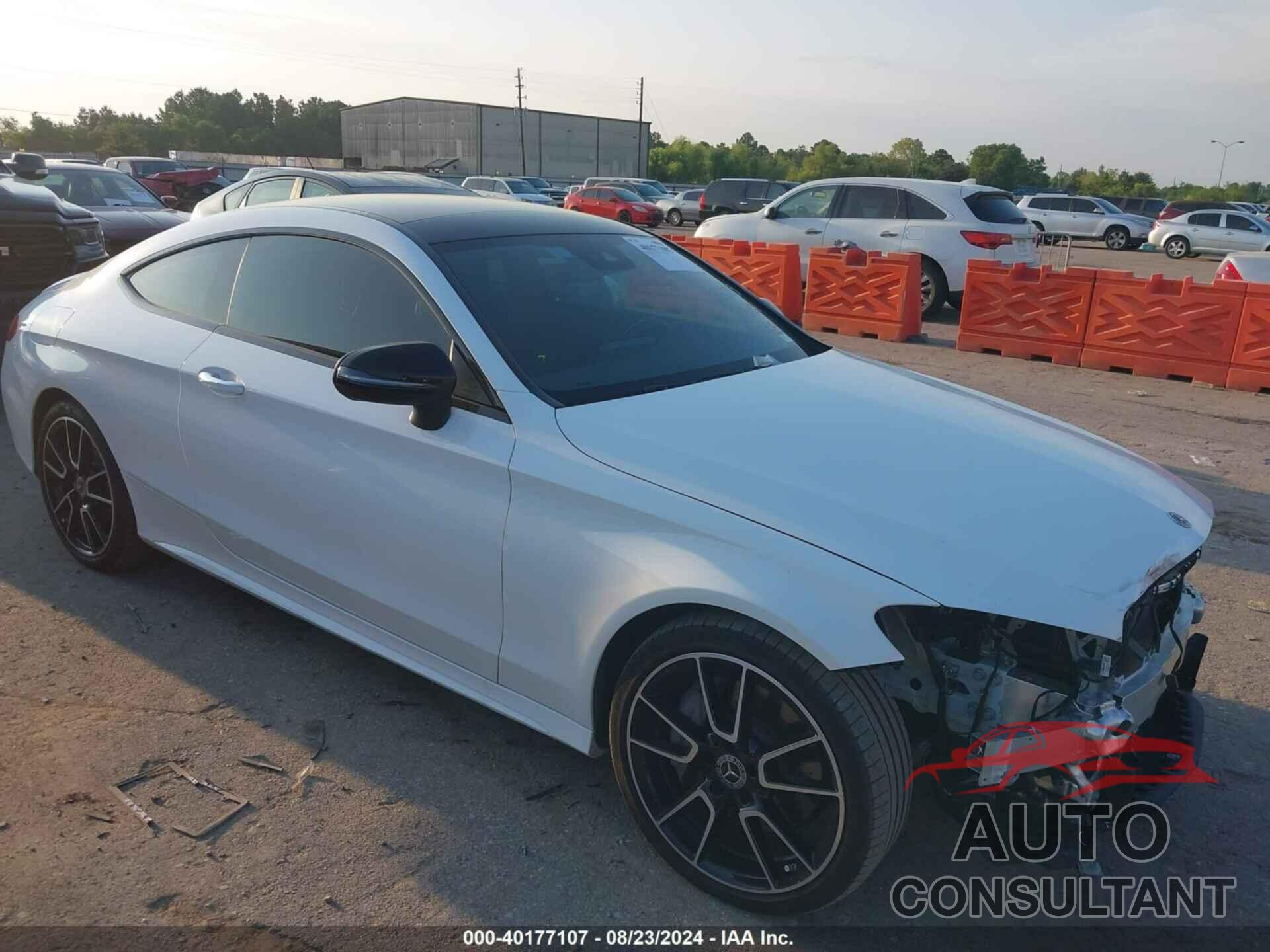 MERCEDES-BENZ C 300 2022 - W1KWJ8DB5NG115893