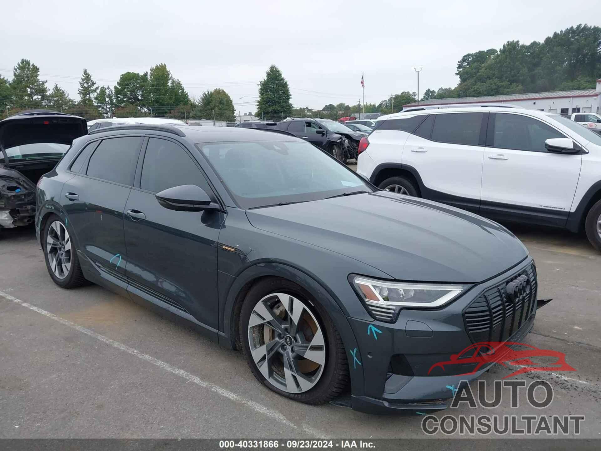 AUDI E-TRON 2021 - WA1AAAGE5MB013145