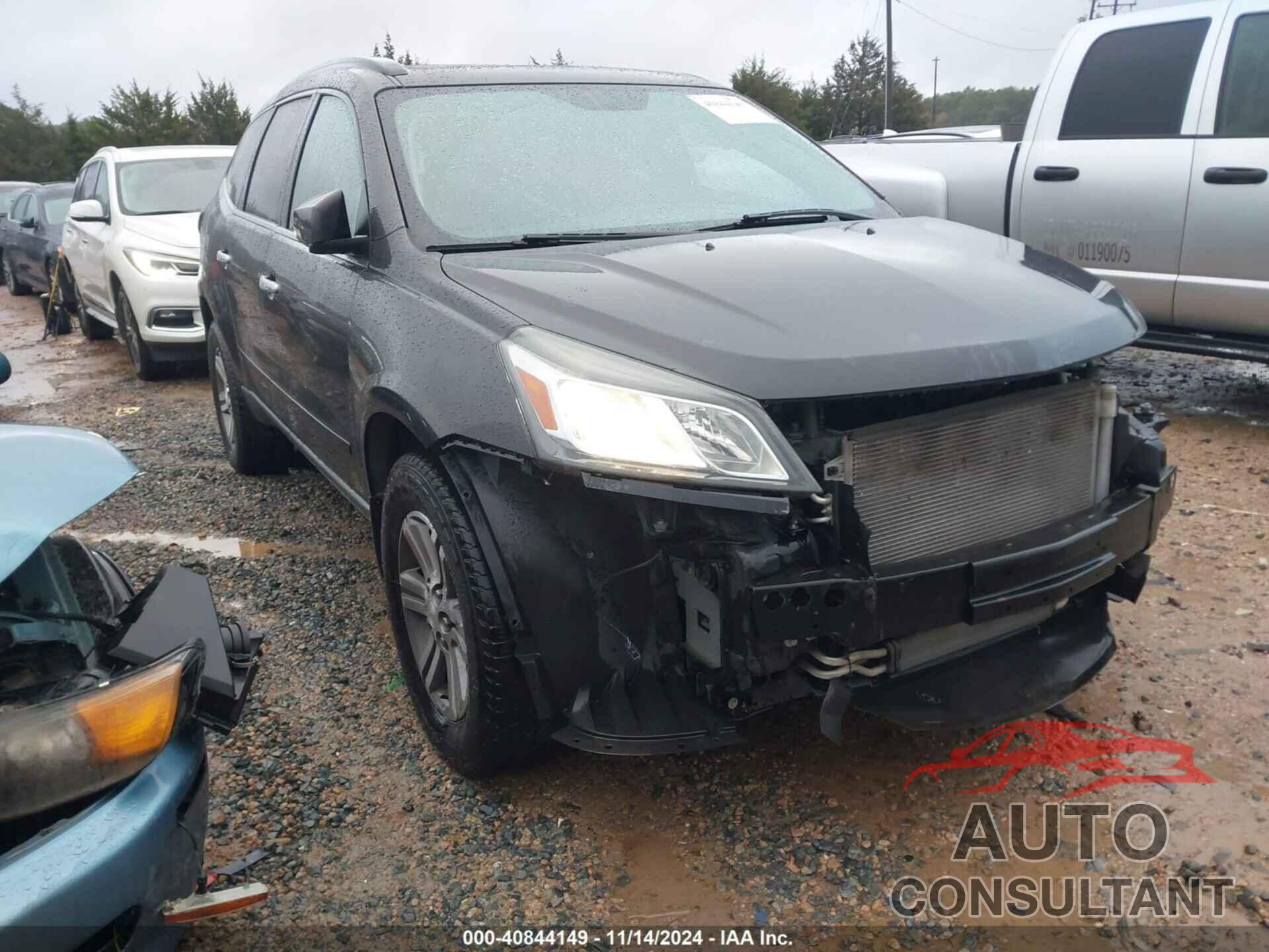 CHEVROLET TRAVERSE 2015 - 1GNKVHKD5FJ212363