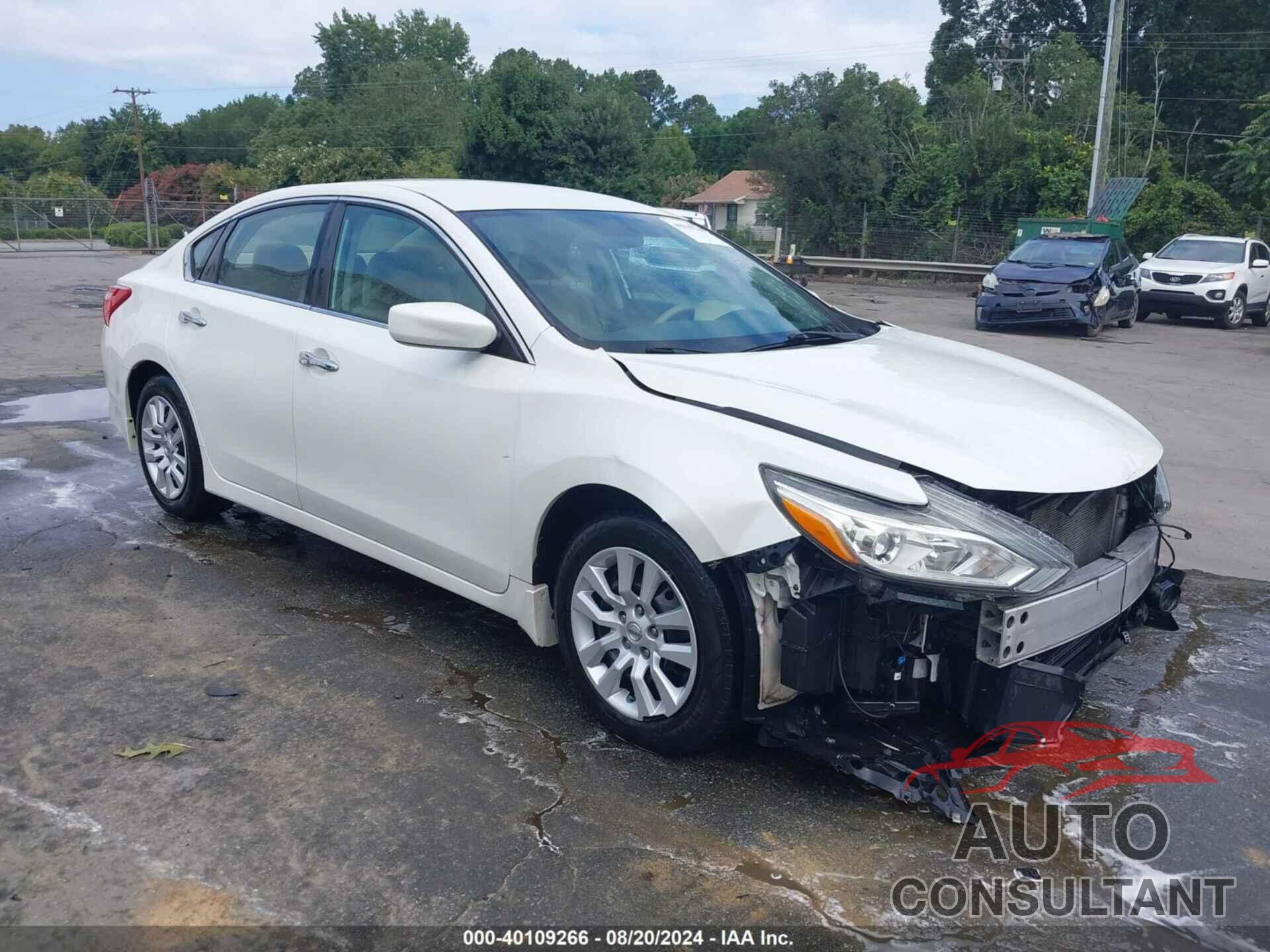 NISSAN ALTIMA 2017 - 1N4AL3AP8HC184662