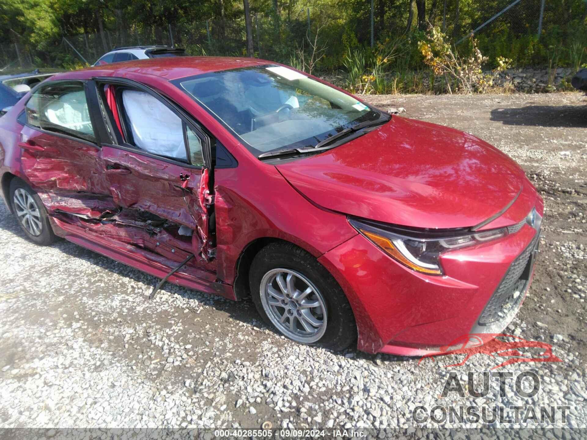 TOYOTA COROLLA 2022 - JTDEAMDE3NJ059562