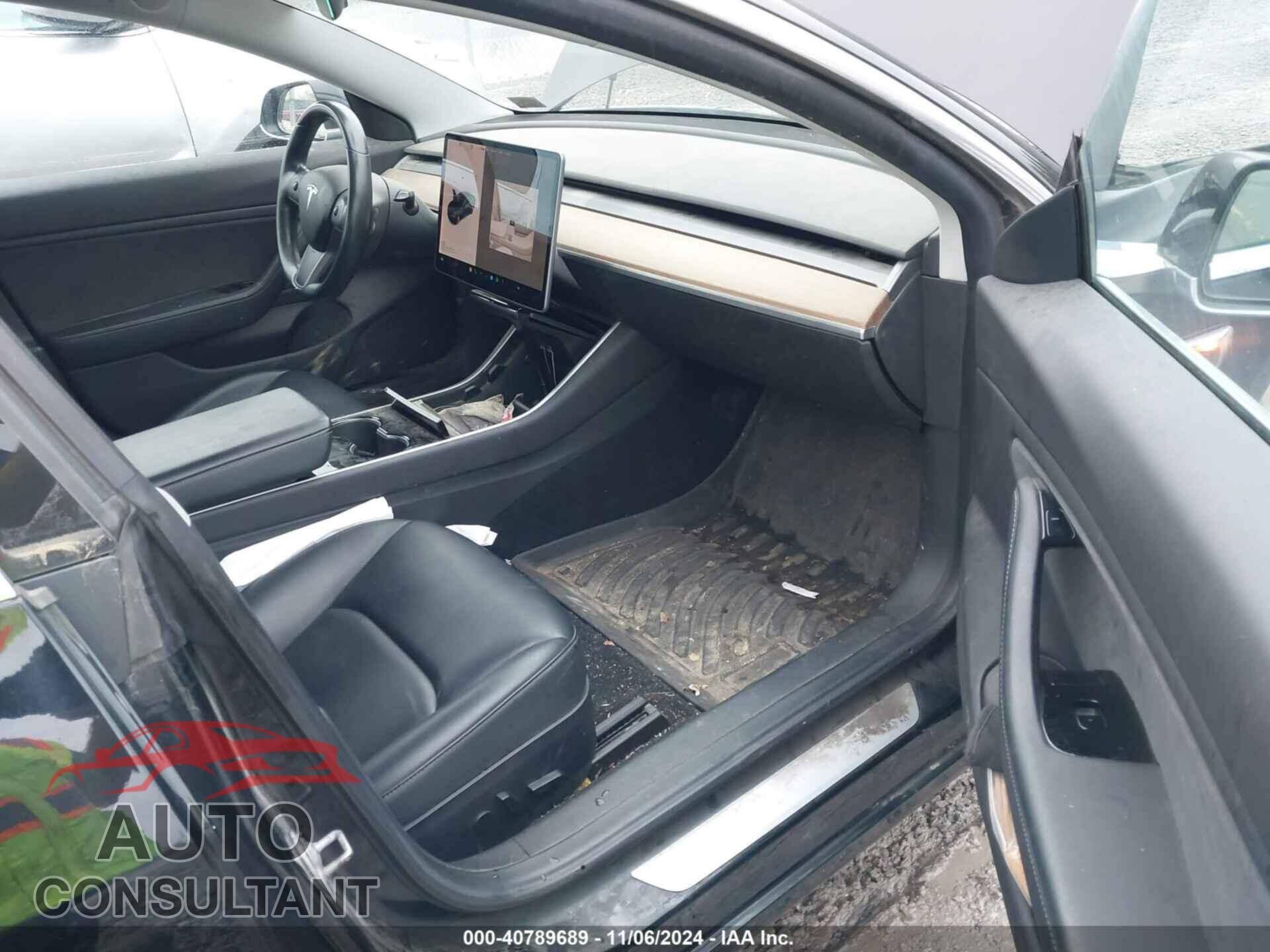 TESLA MODEL 3 2019 - 5YJ3E1EB0KF236621