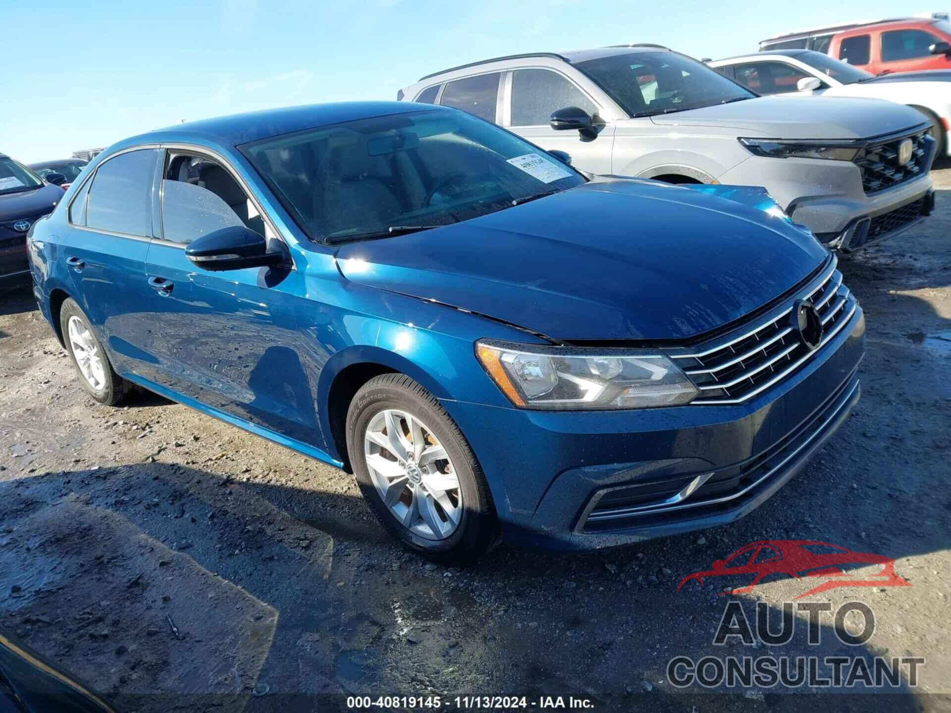 VOLKSWAGEN PASSAT 2018 - 1VWAA7A35JC033219
