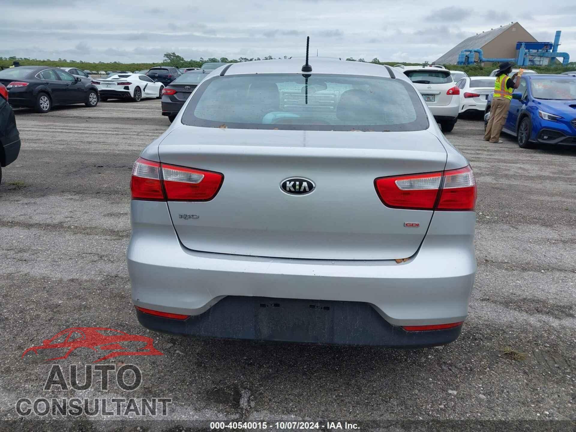 KIA RIO 2017 - KNADM4A35H6043986
