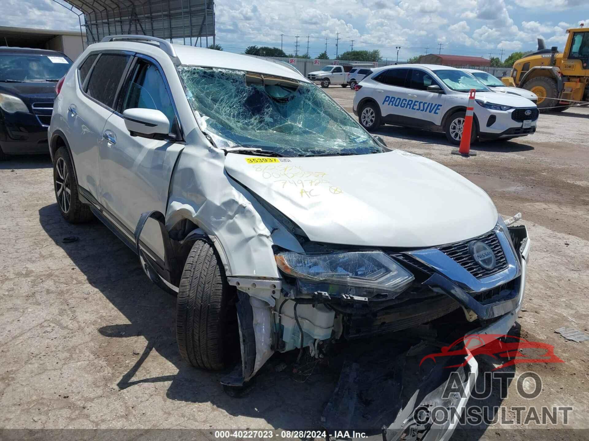 NISSAN ROGUE 2020 - 5N1AT2MT4LC749720