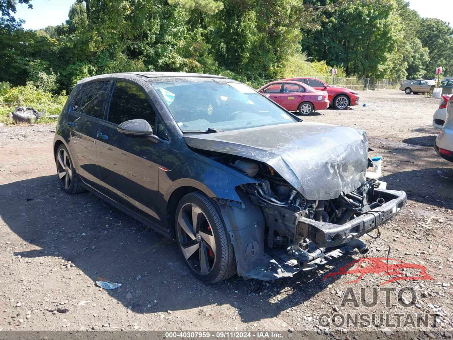 VOLKSWAGEN GOLF GTI 2018 - 3VW447AUXJM251829