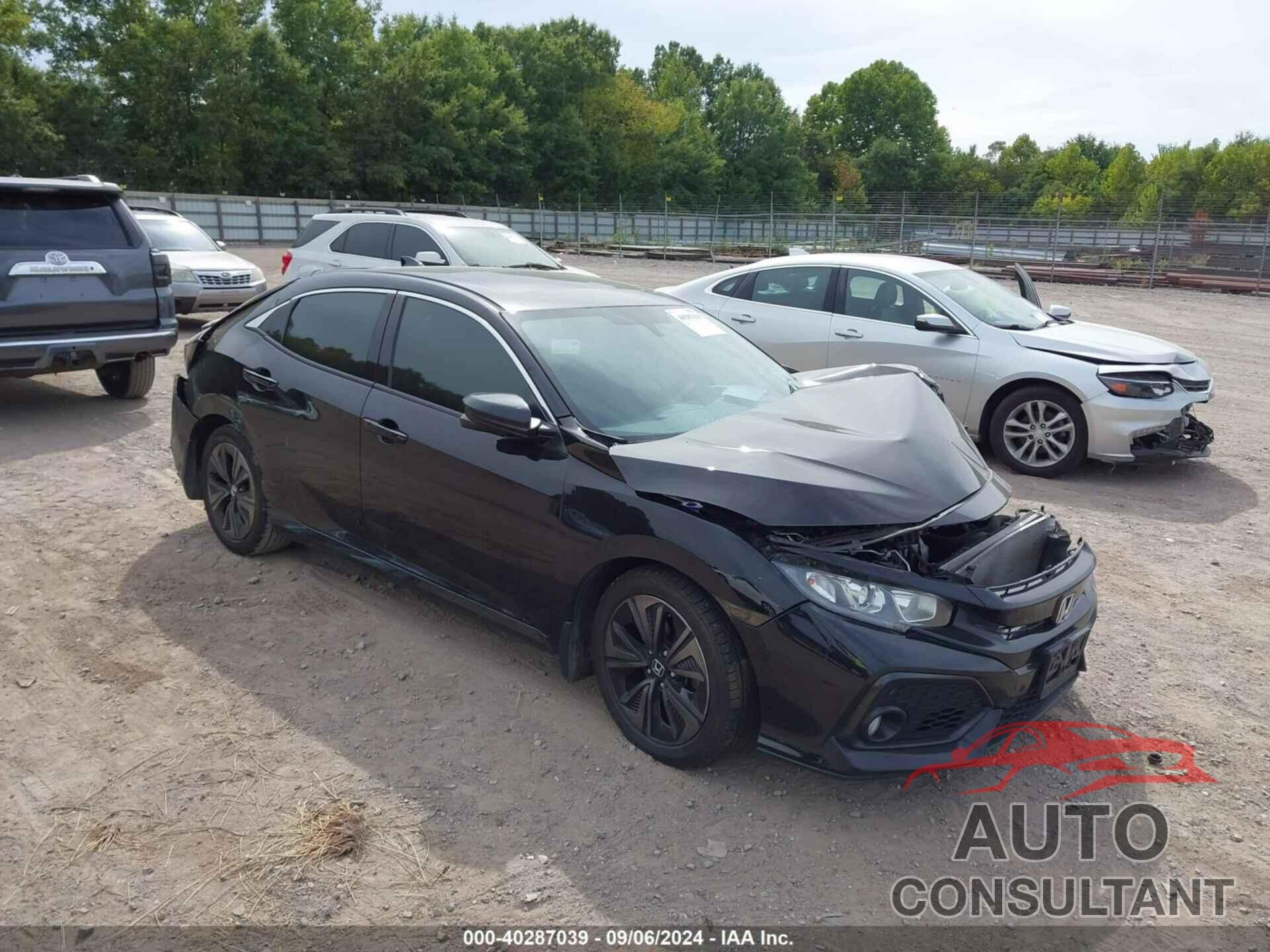 HONDA CIVIC 2018 - SHHFK7H50JU219250