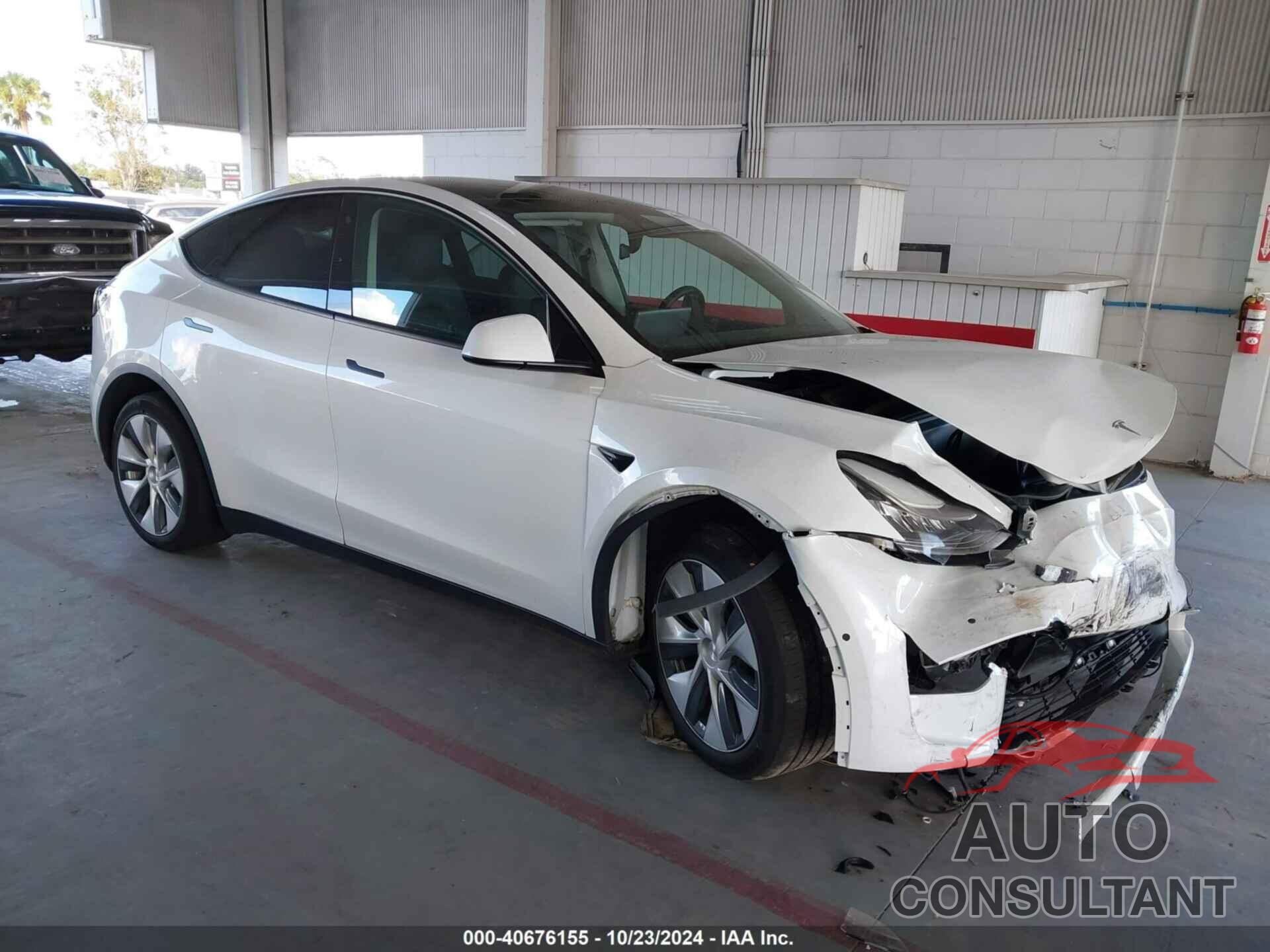 TESLA MODEL Y 2020 - 5YJYGDEE9LF055692