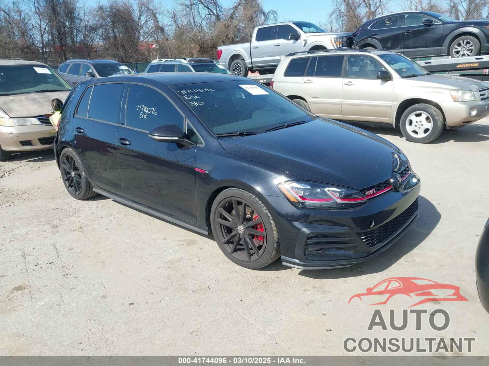VOLKSWAGEN GOLF GTI 2021 - 3VW5T7AU6MM009986