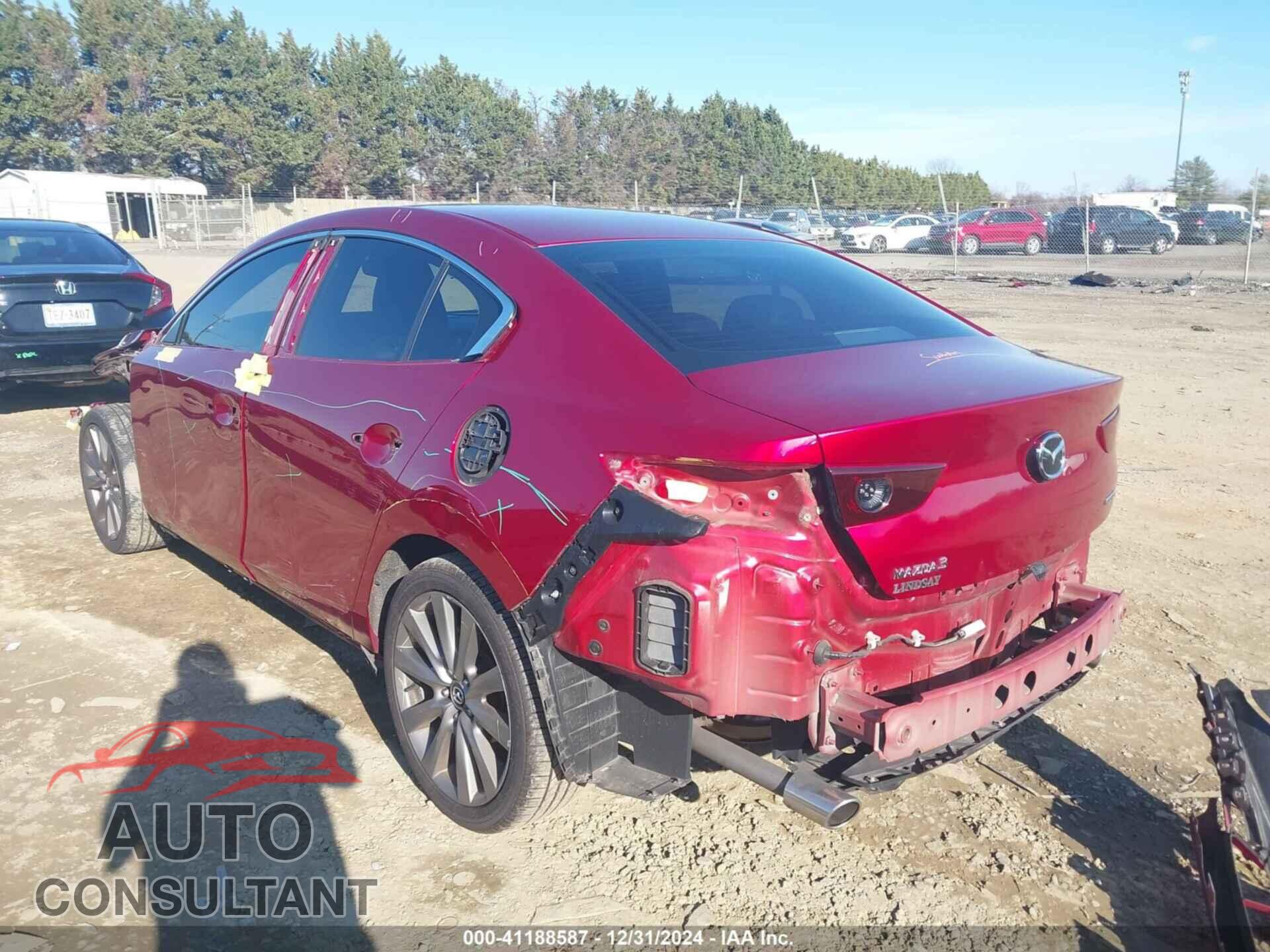 MAZDA MAZDA3 2019 - JM1BPACL1K1107006
