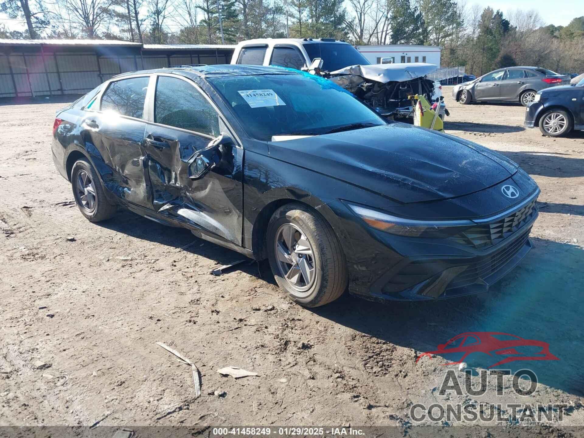 HYUNDAI ELANTRA 2024 - KMHLL4DG4RU801857